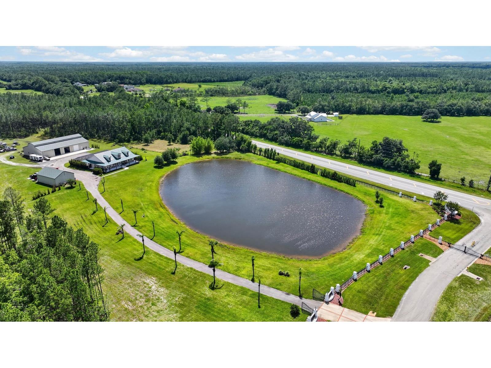 103 Sweetwater Trail Bunnell FL 32110 - PRIVATE LAKE/POND FC319217 image89
