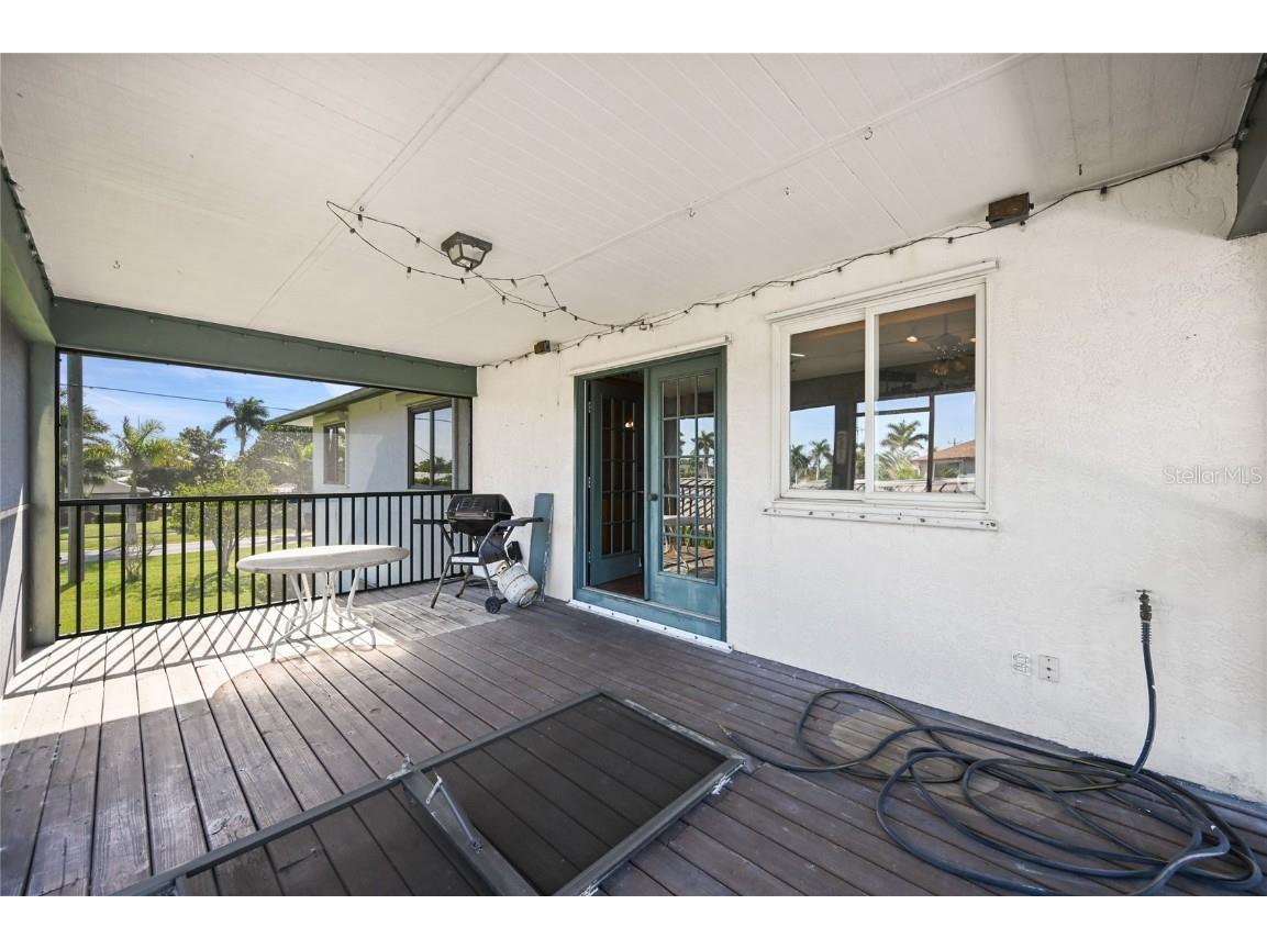 103 Tahiti Circle Naples FL 34113 TB8352684 image27