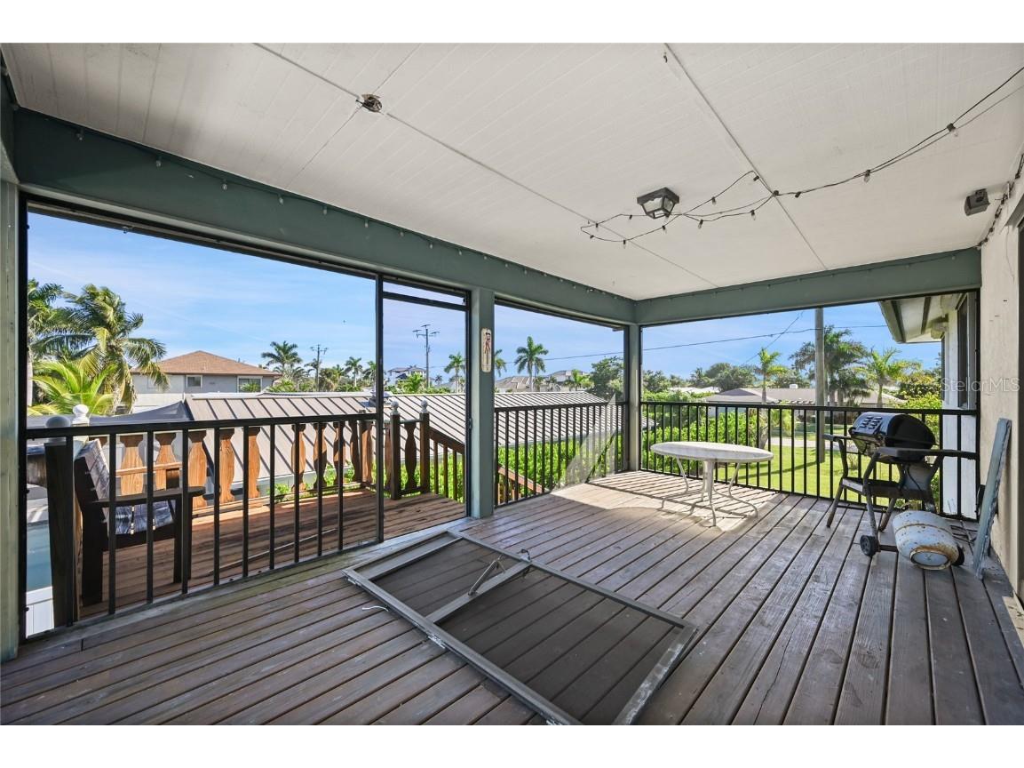 103 Tahiti Circle Naples FL 34113 TB8352684 image28