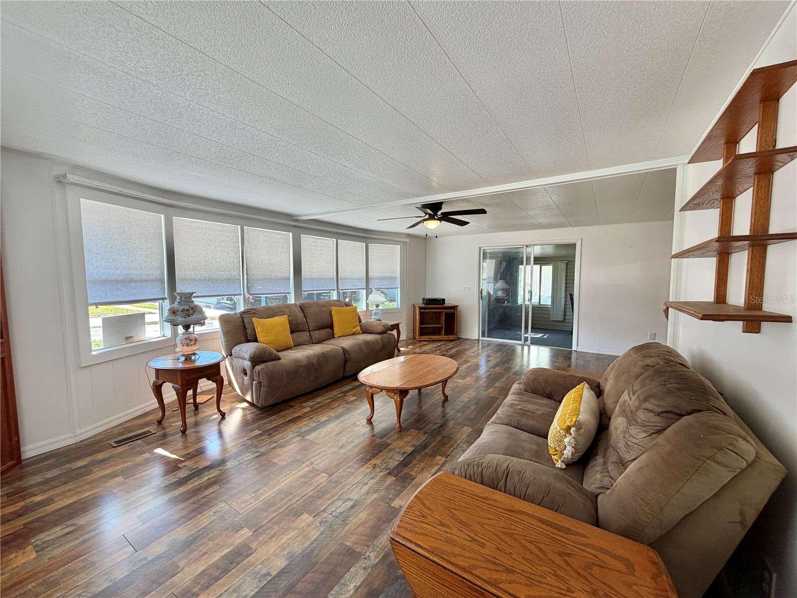 103 Tamarisk Way Leesburg FL 34748 G5107517 image2