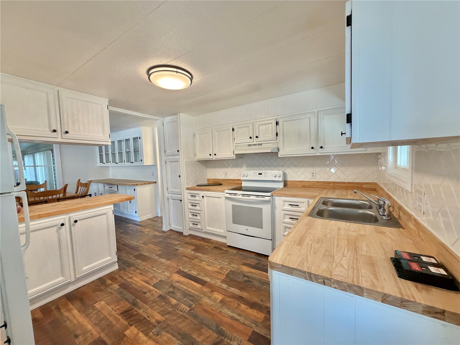 103 Tamarisk Way Leesburg FL 34748 G5107517 image3