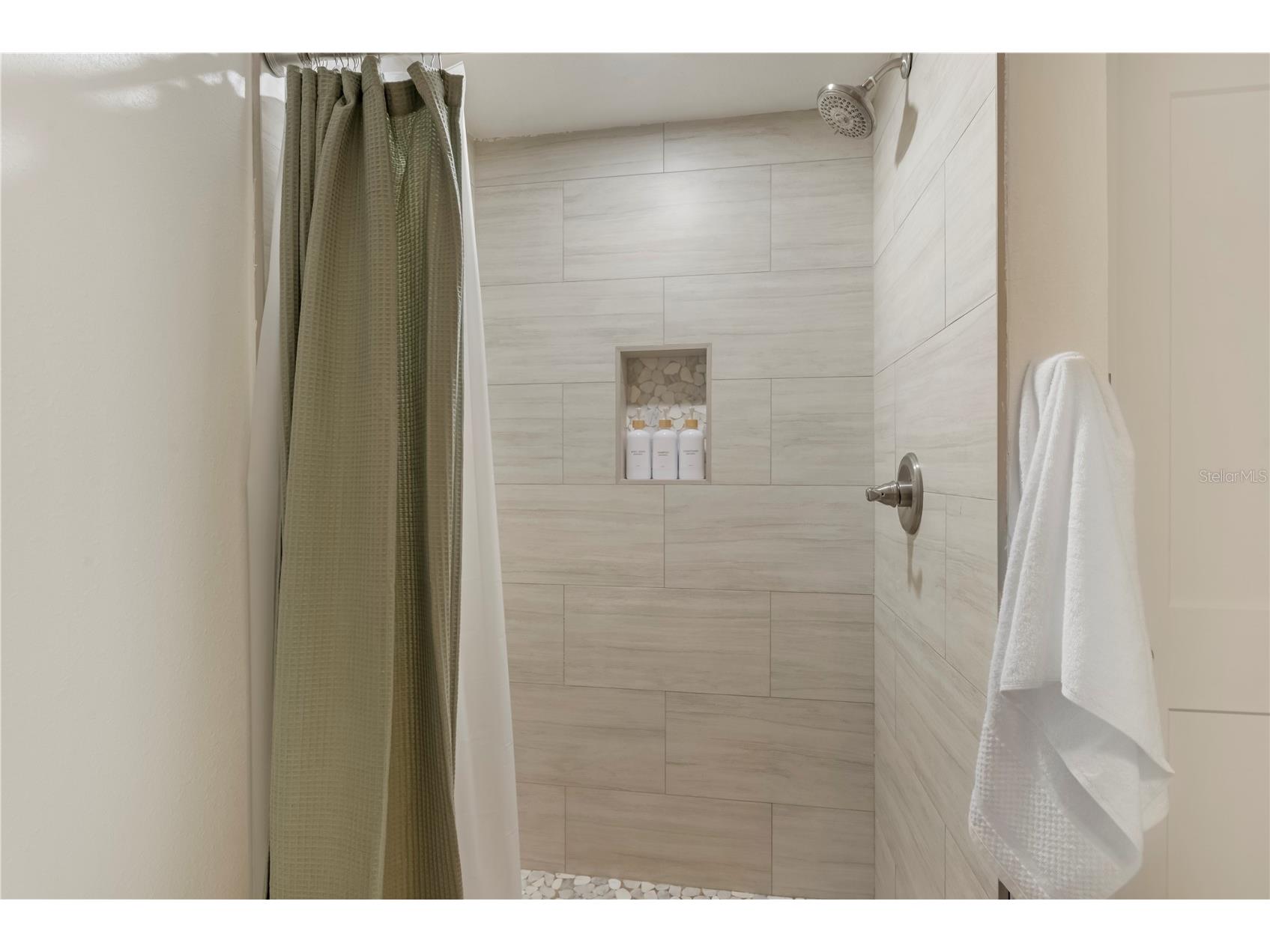 103 W North Branch Road Ruskin FL 33570 - RUSKIN INLET TB8517271 image13