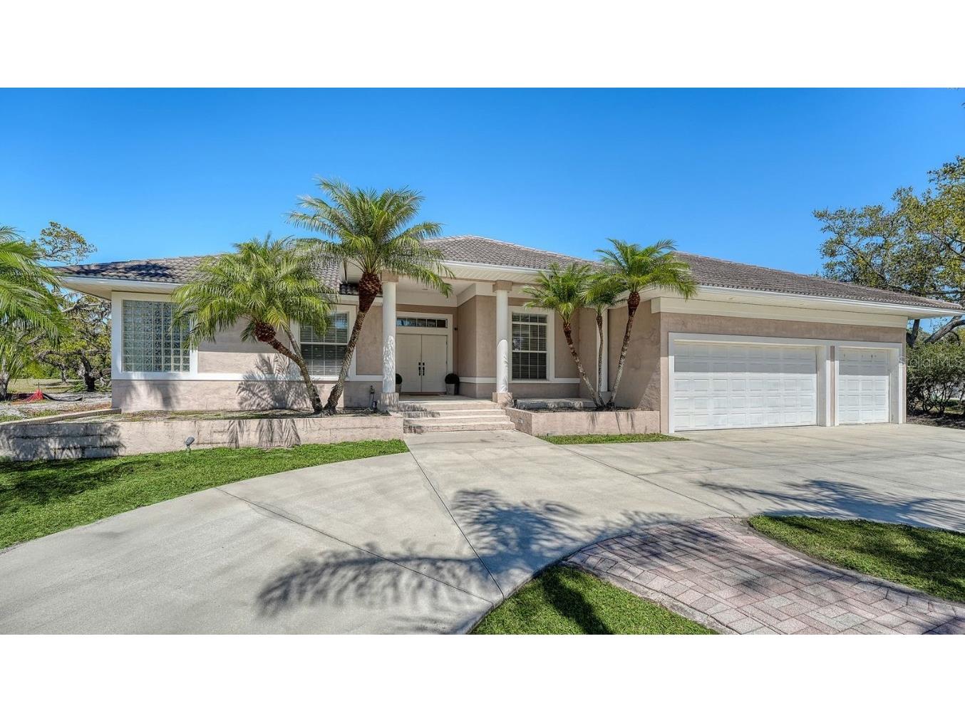 1030 Bahia Vista Court Sarasota FL 34232 A4643288 image1