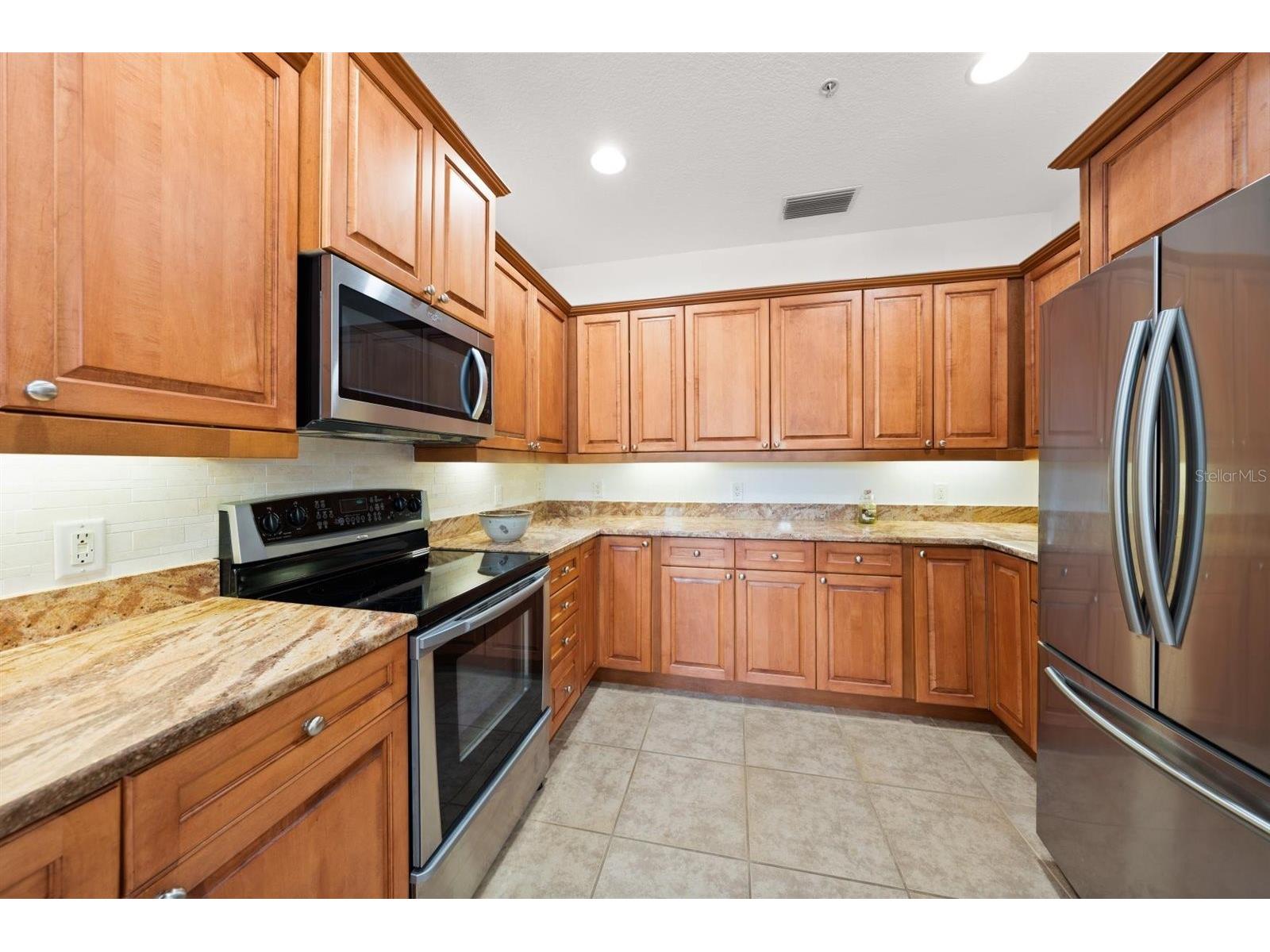 1030 Bellasol Way #3201 Apollo Beach FL 33572 - BAL HARBOR TB8485090 image33