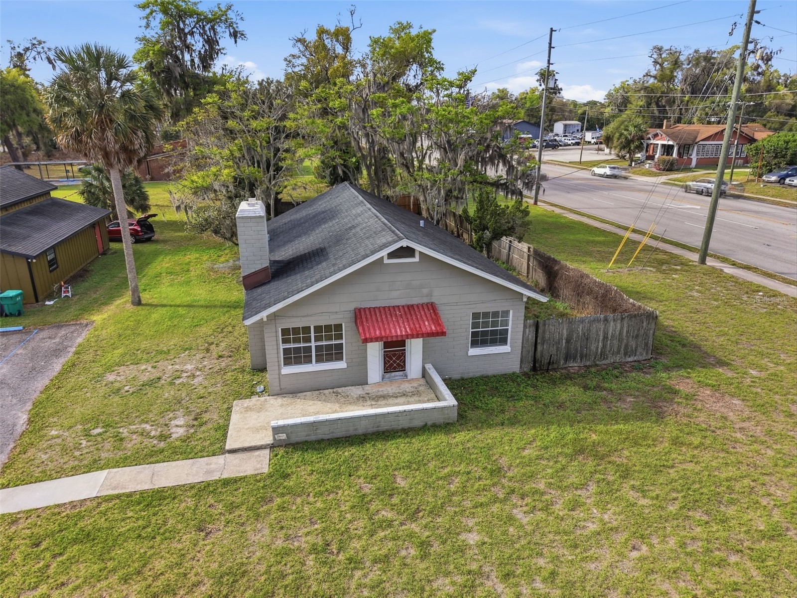 1030 Camphor Lane Deland FL 32720 V4948337 image2