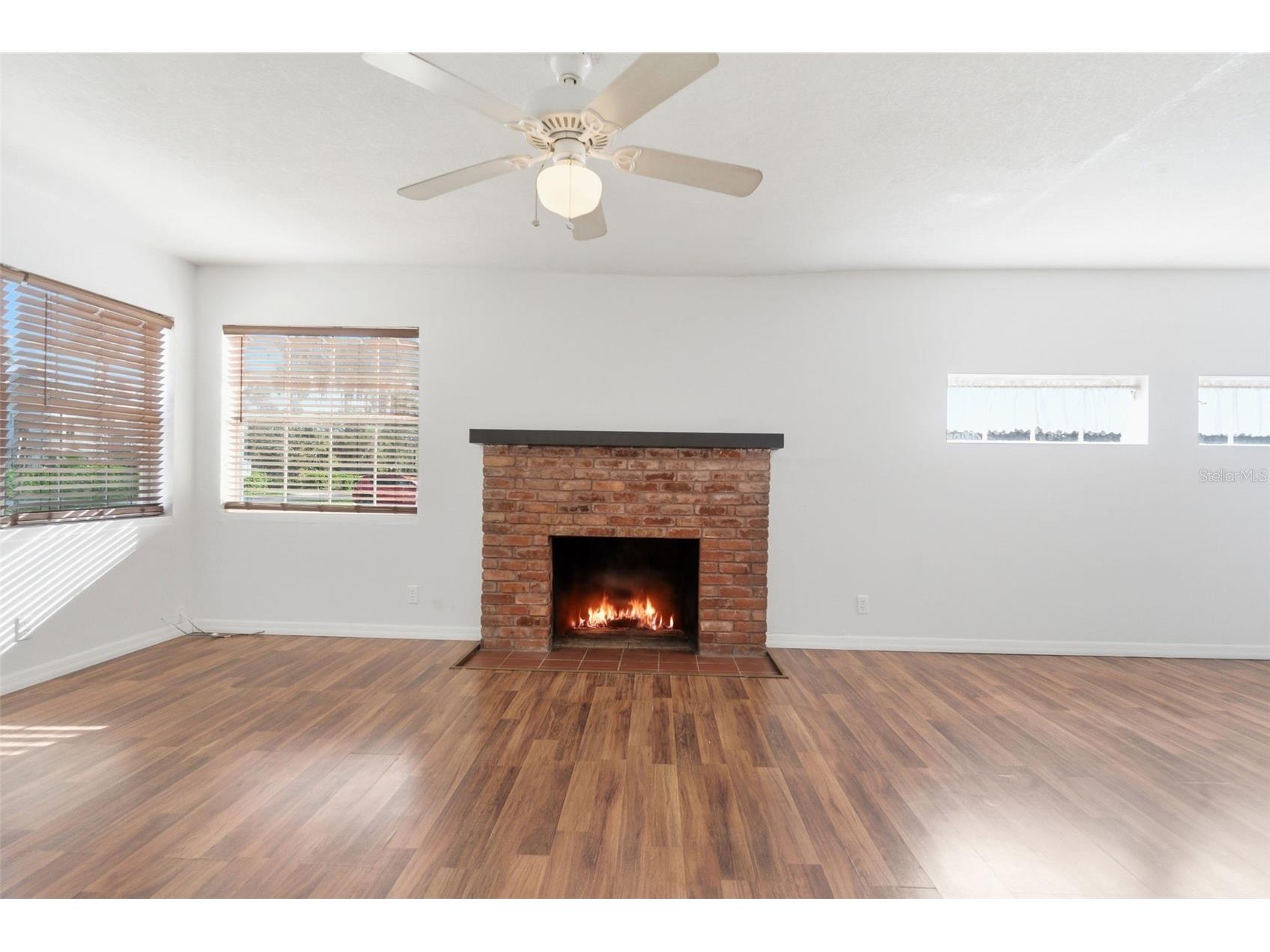1030 Camphor Lane Deland FL 32720 V4948337 image41