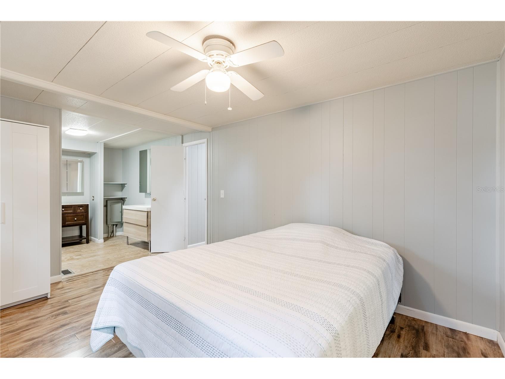 1030 Capella Drive Tavares FL 32778 - Lake Frances G5114823 image22