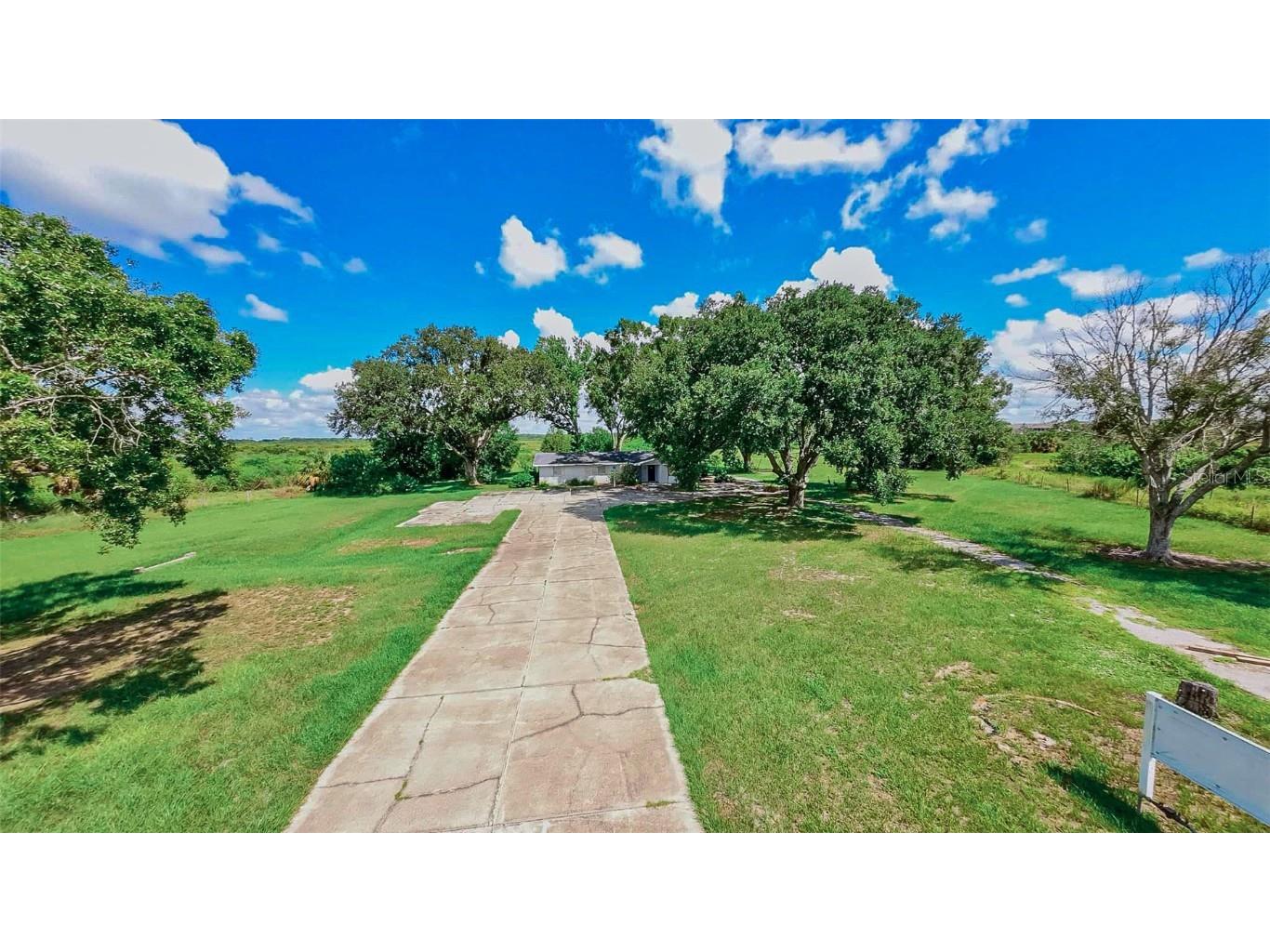 1030 Chalet Suzanne Road Lake Wales FL 33859 K4903062 image1