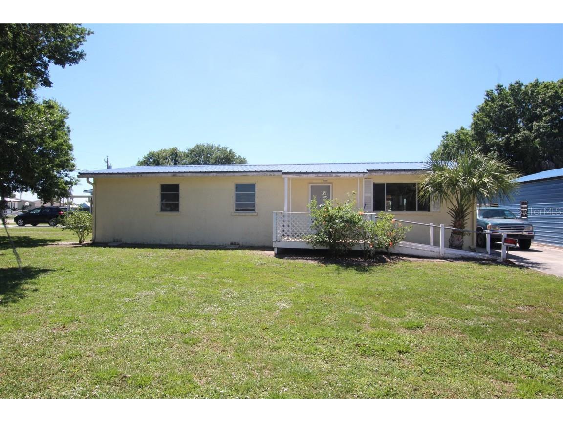 1030 Cypress Street Okeechobee FL 34974 - LAKE OKEECHOBEE OK223948 image1