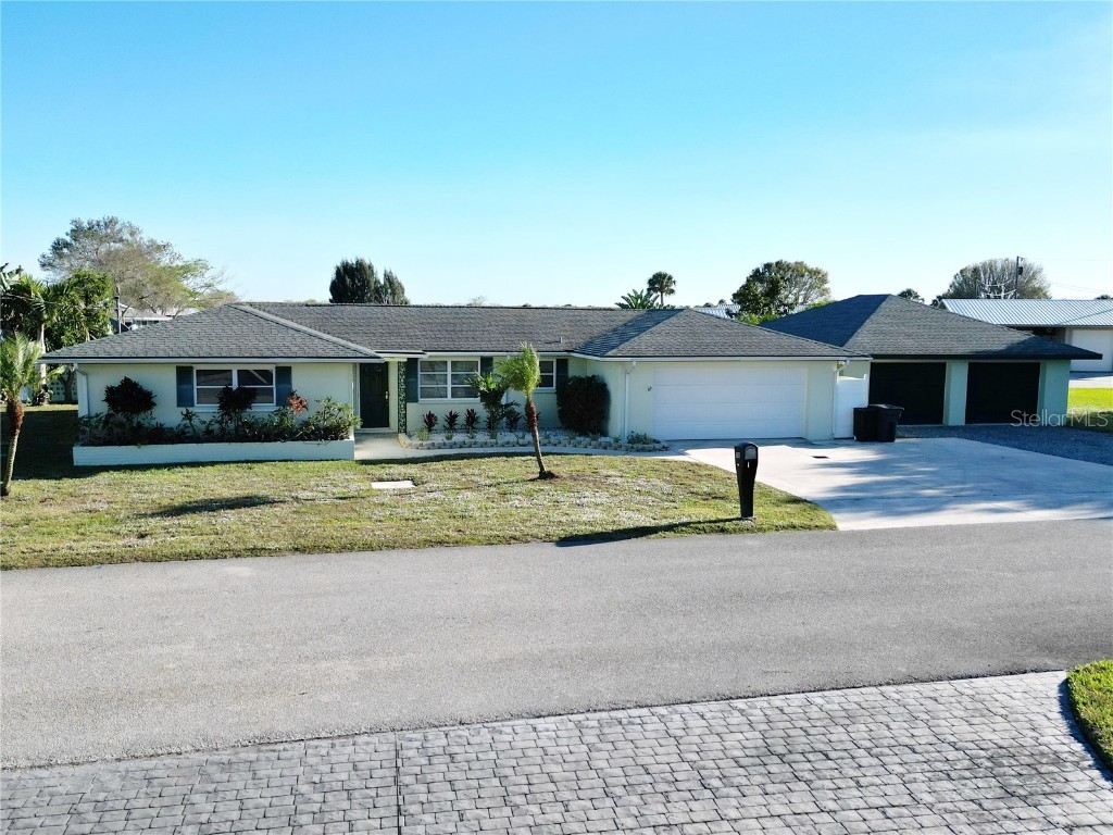 1030 Maple Street #BHR Okeechobee FL 34974 - LAKE OKEECHOBEE OK223589 image1