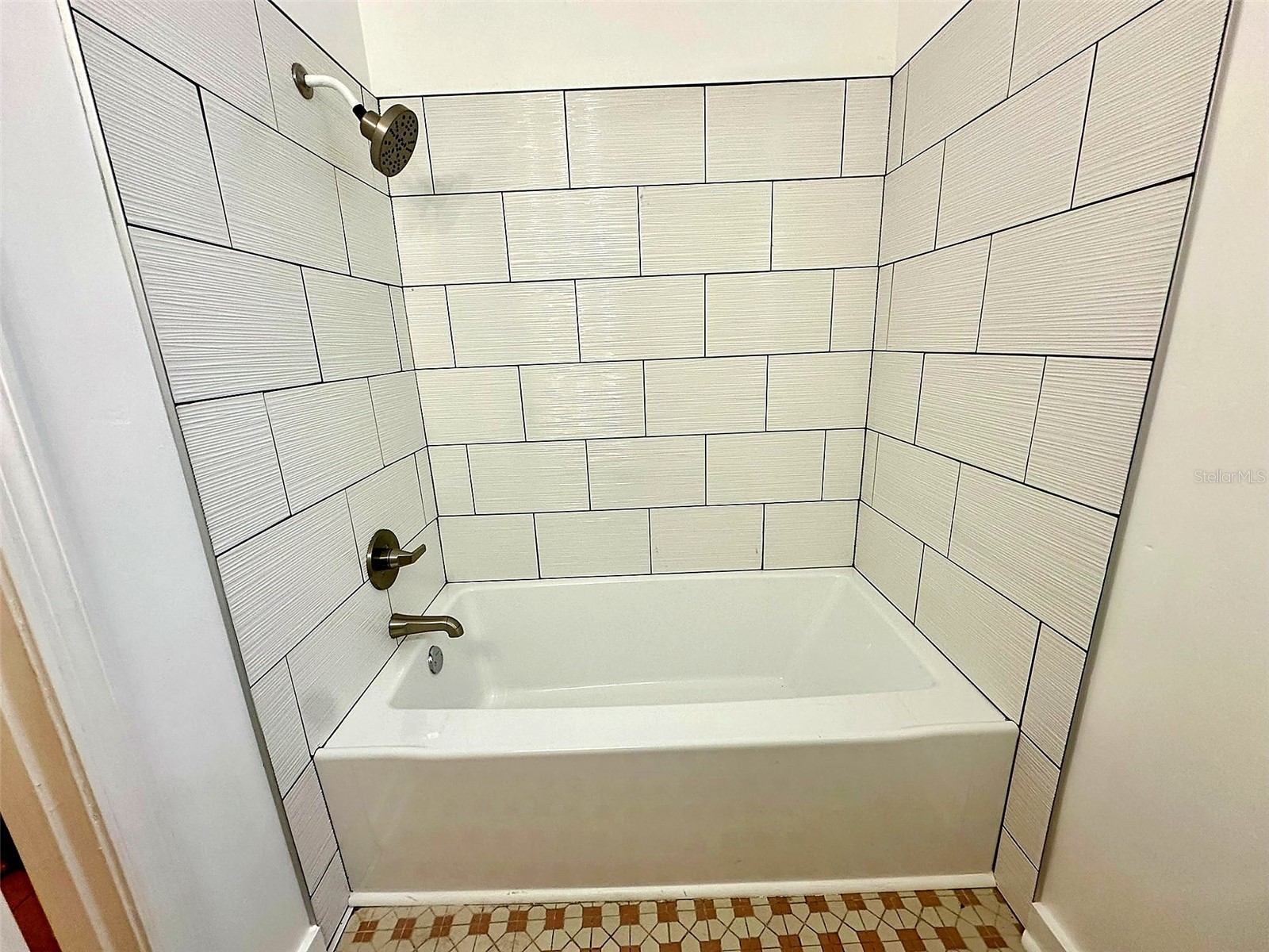 1030 NE 1st Avenue Gainesville FL 32601 GC538237 image17