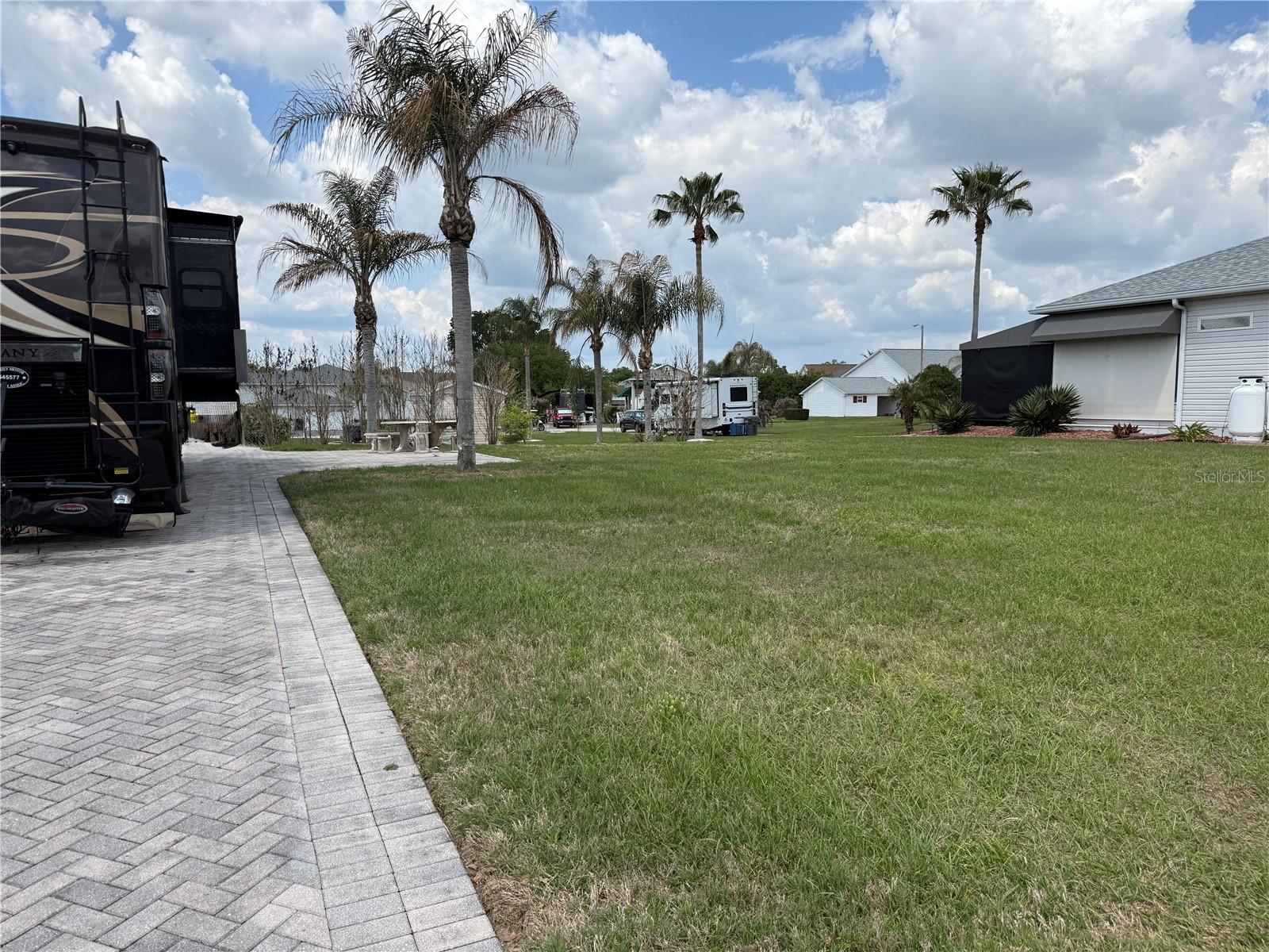 1030 Rally Drive Polk City FL 33868 L4960620 image2