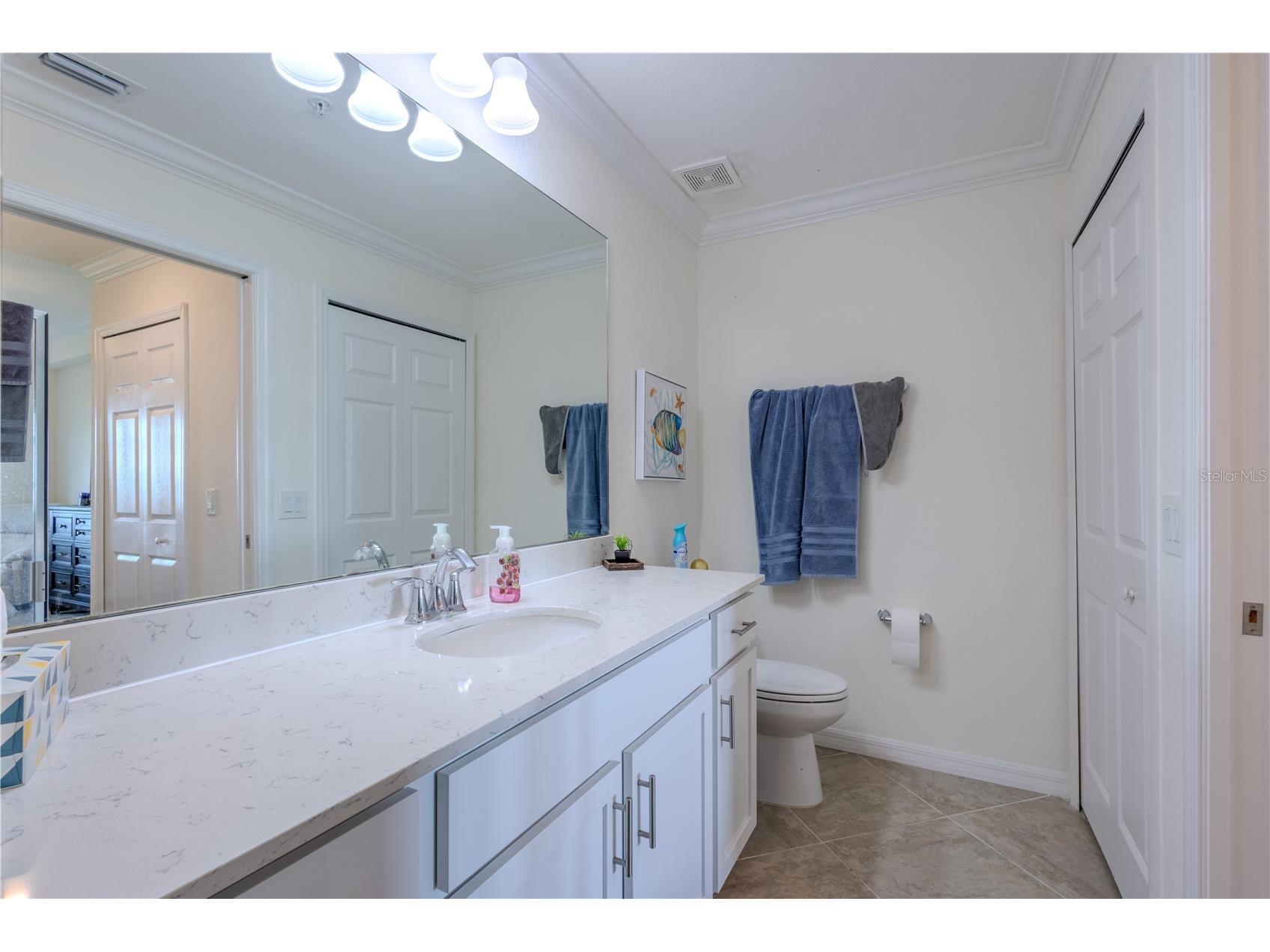1030 Tidewater Shores Loop #104 Bradenton FL 34208 - MANATEE RIVER A4698361 image21