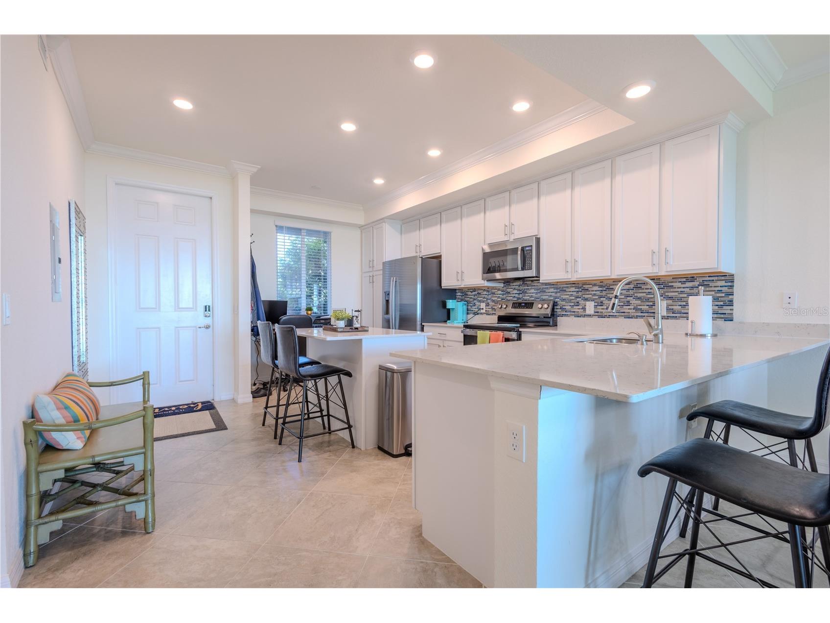 1030 Tidewater Shores Loop #104 Bradenton FL 34208 - MANATEE RIVER A4698361 image6