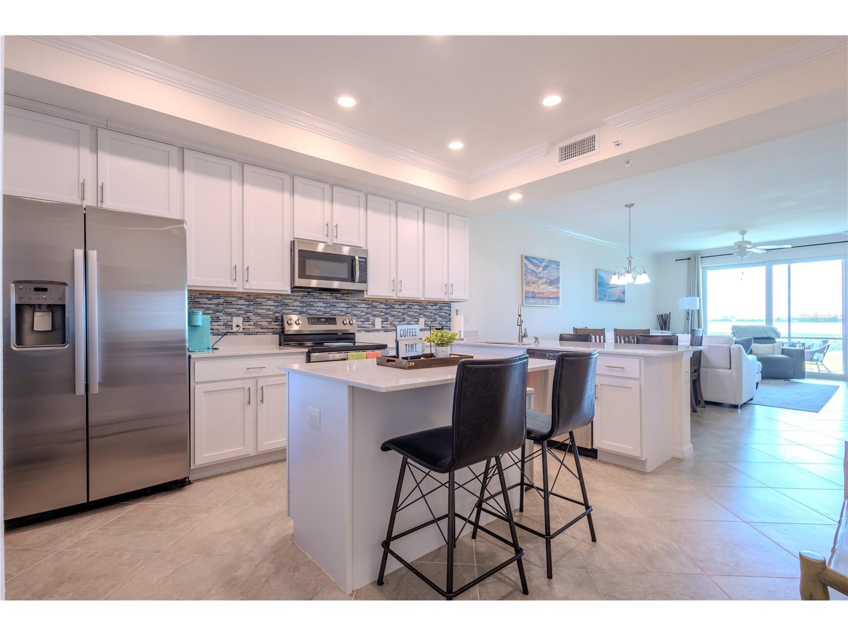 1030 Tidewater Shores Loop #104 Bradenton FL 34208 - MANATEE RIVER A4698361 image7