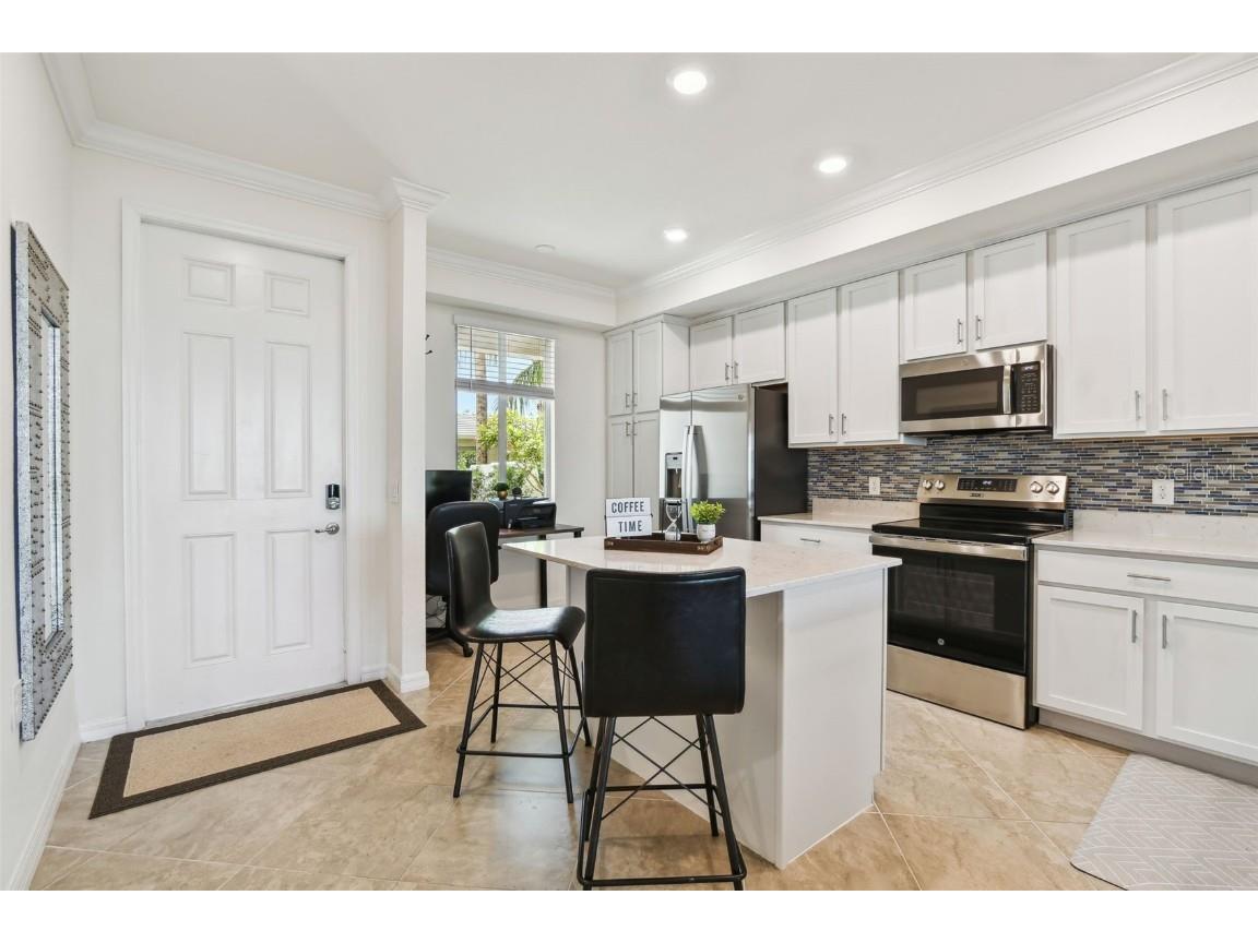 1030 Tidewater Shores Loop #104 Bradenton FL 34208 TB8364805 image3