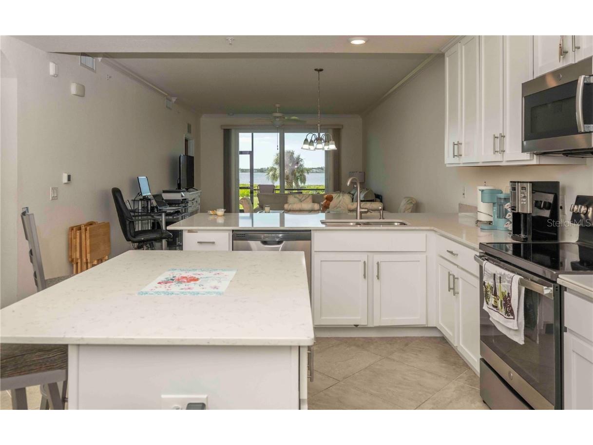 1030 Tidewater Shores Loop #105 Bradenton FL 34208 A4669018 image14