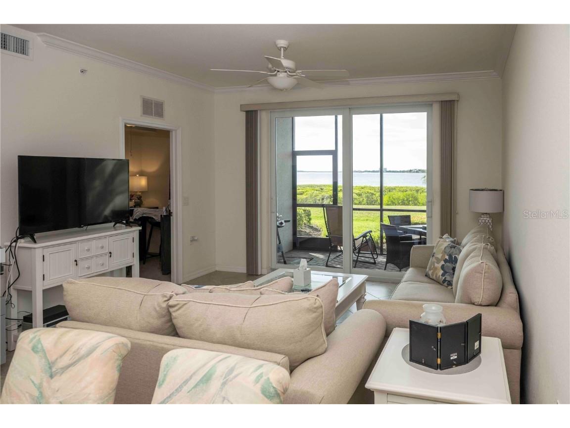 1030 Tidewater Shores Loop #105 Bradenton FL 34208 A4669018 image4