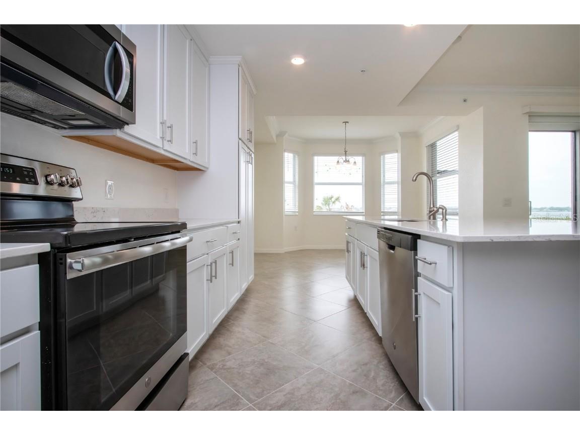 1030 Tidewater Shores Loop #106 Bradenton FL 34208 - MANATEE RIVER A4666457 image11