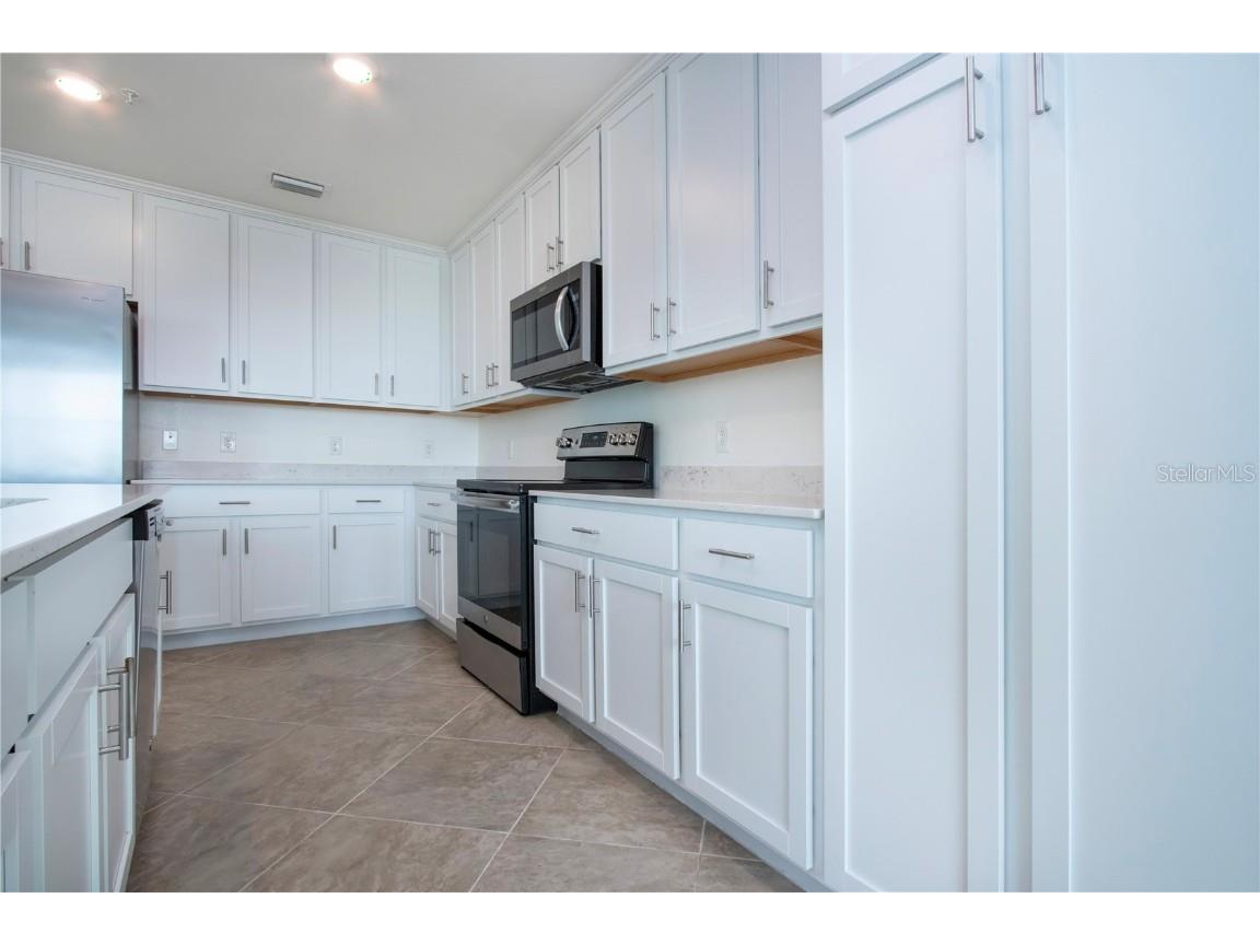 1030 Tidewater Shores Loop #106 Bradenton FL 34208 - MANATEE RIVER A4666457 image15