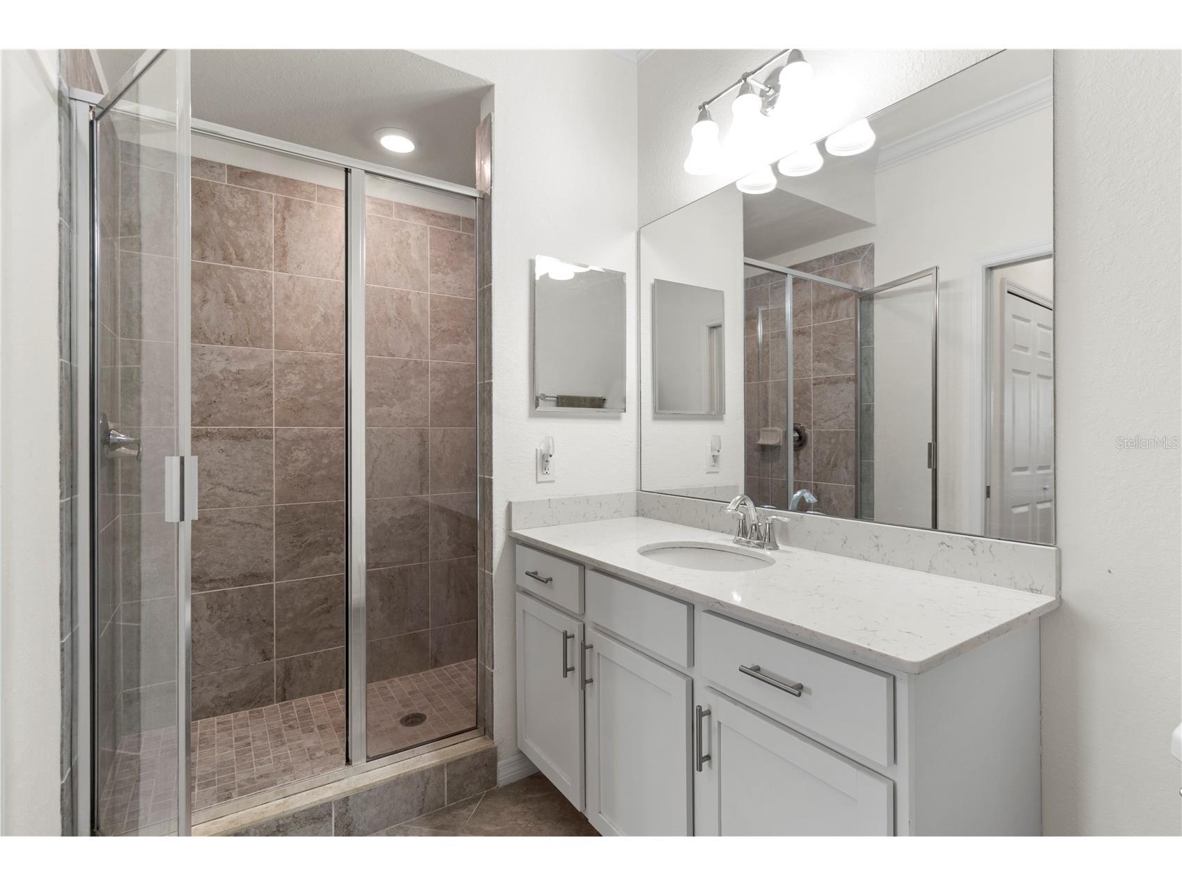 1030 Tidewater Shores Loop #401 Bradenton FL 34208 - MANATEE RIVER A4675232 image28