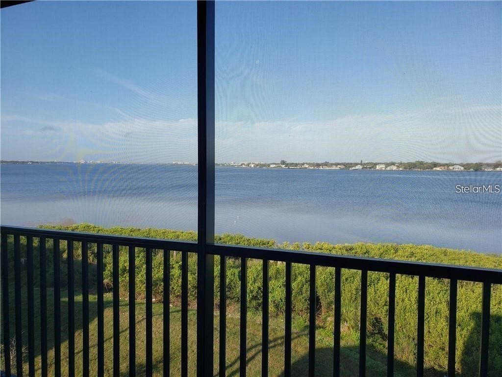 1030 Tidewater Shores Loop #402 Bradenton FL 34208 - MANATEE RIVER A4566123 image1