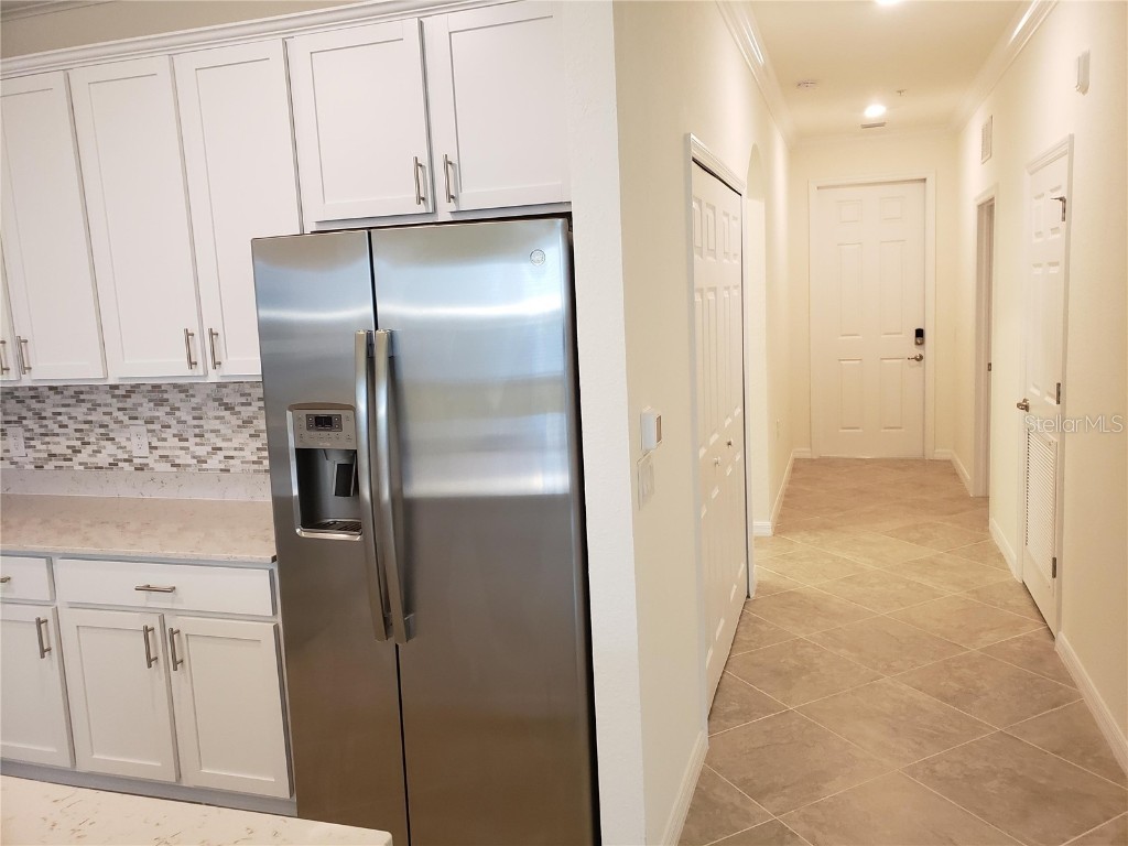 1030 Tidewater Shores Loop #402 Bradenton FL 34208 - MANATEE RIVER A4616412 image1