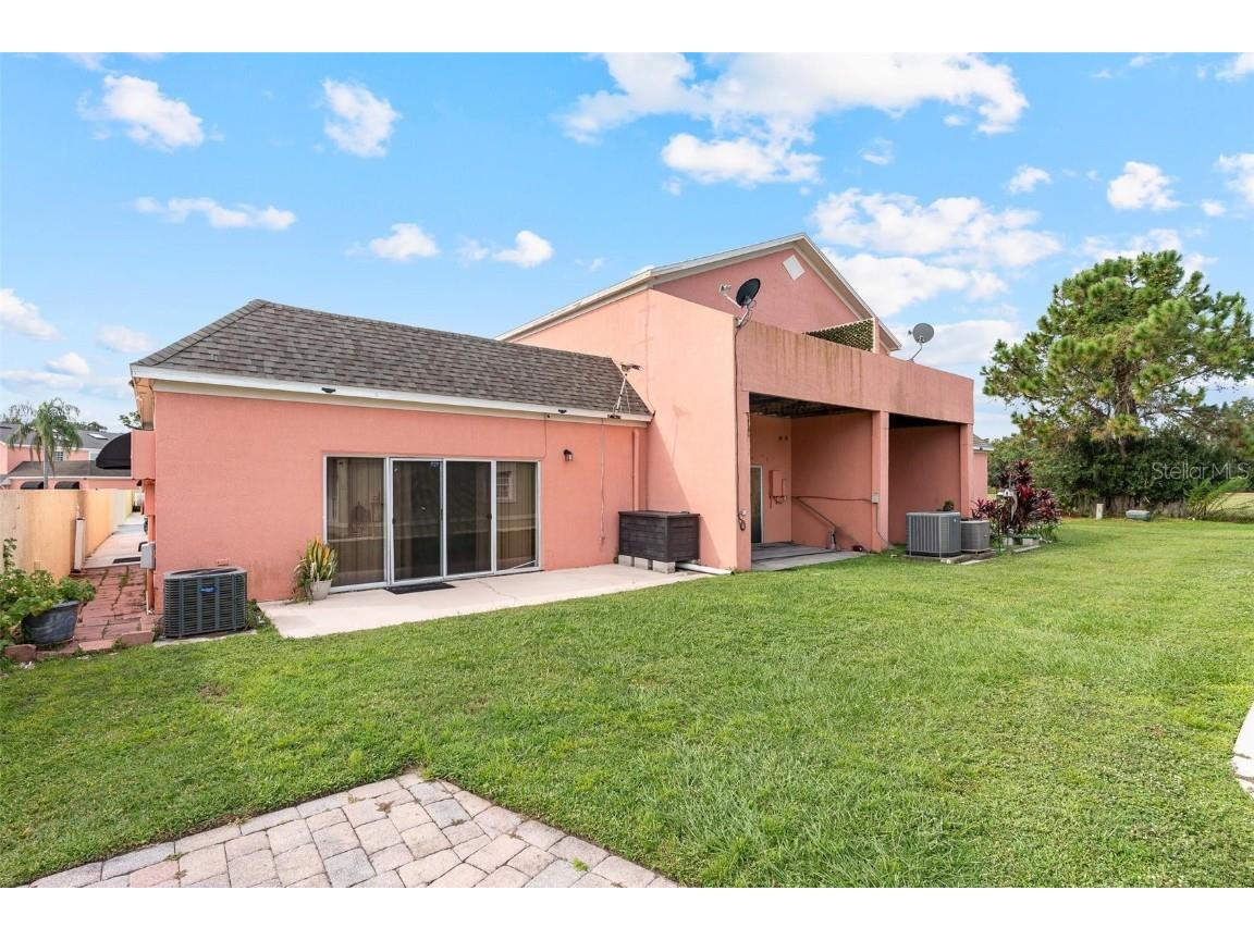 1030 Universal Rest Place Kissimmee FL 34744 V4945029 image17