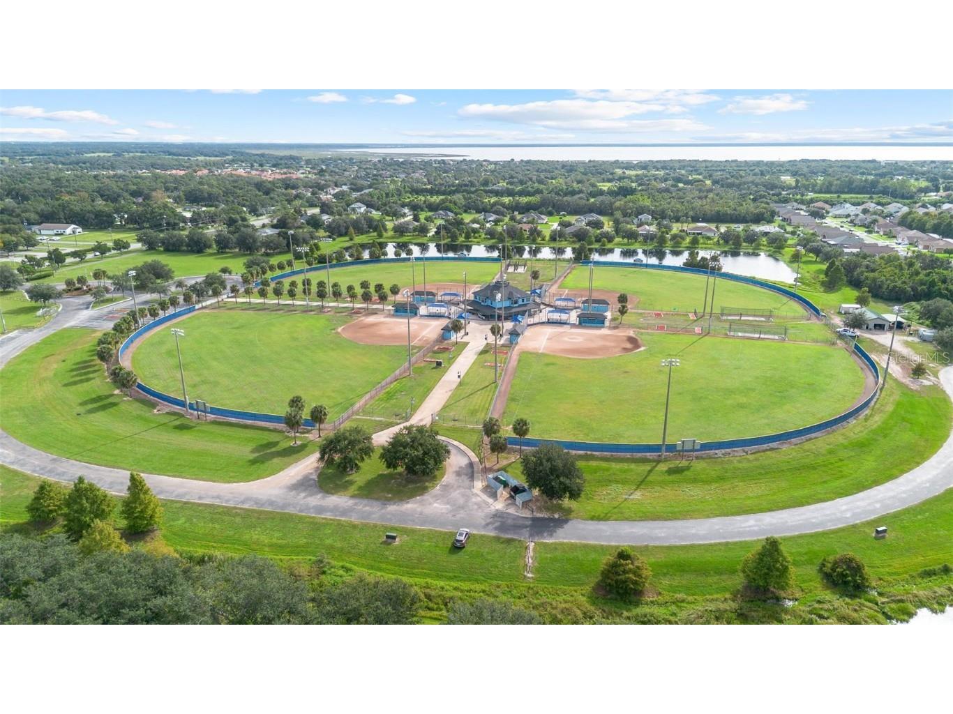 1030 Universal Rest Place Kissimmee FL 34744 V4945029 image19