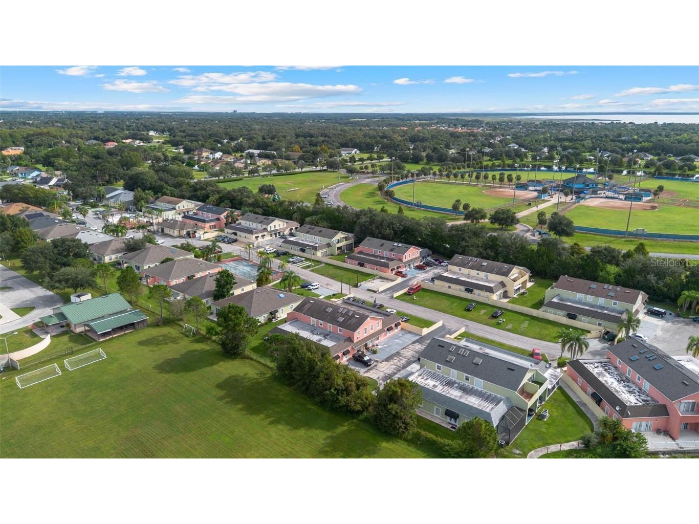 1030 Universal Rest Place Kissimmee FL 34744 V4945029 image21