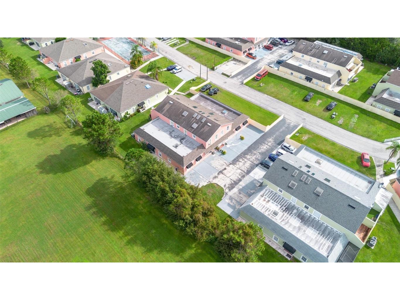 1030 Universal Rest Place Kissimmee FL 34744 V4945029 image23