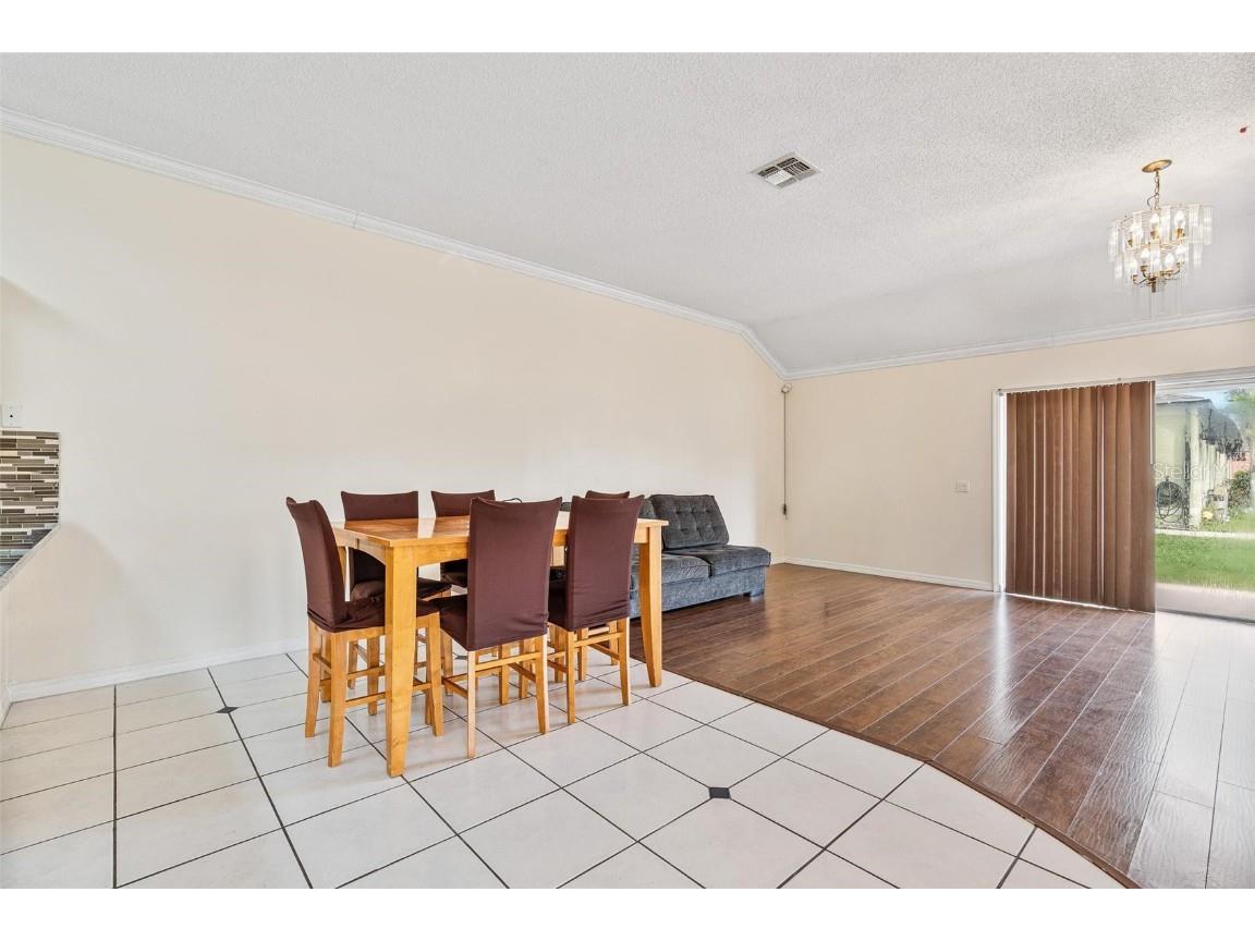 1030 Universal Rest Place Kissimmee FL 34744 V4945029 image6