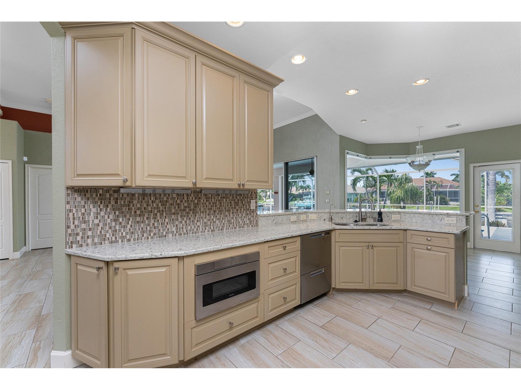 1030 Via Formia Punta Gorda FL 33950 C7520205 image13