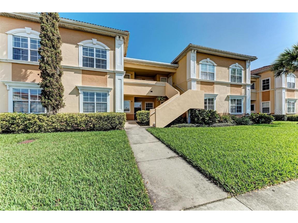 1030 Villagio Circle #103 Sarasota FL 34237 A4657212 image1