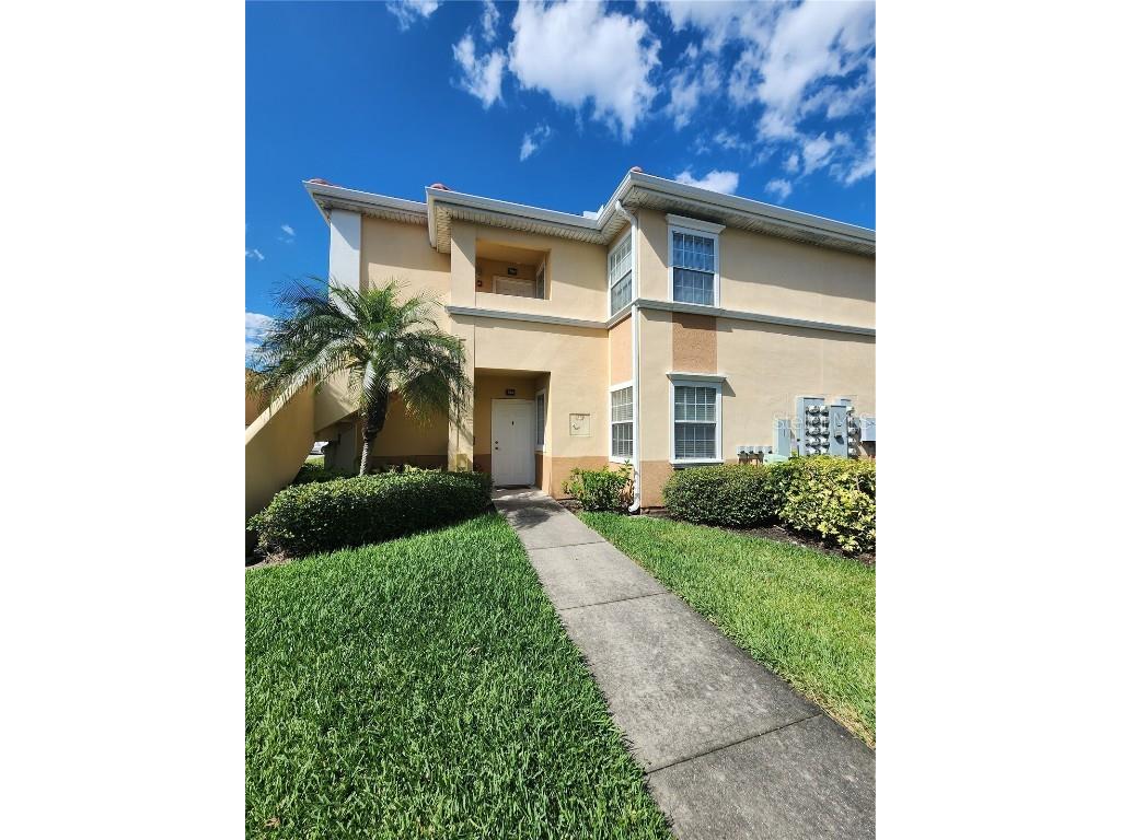 1030 Villagio Circle #104 Sarasota FL 34237 A4609585 image1
