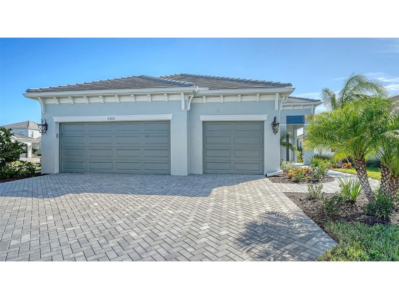 10300 Lake George Avenue Sarasota FL 34241 A4631368 image1