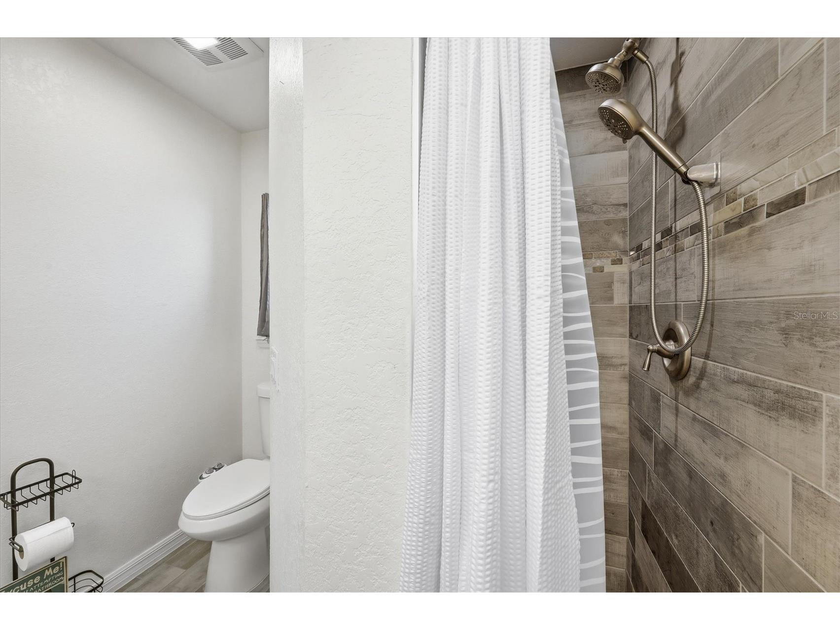 10300 Sandrift Avenue Englewood FL 34224 D6145875 image23