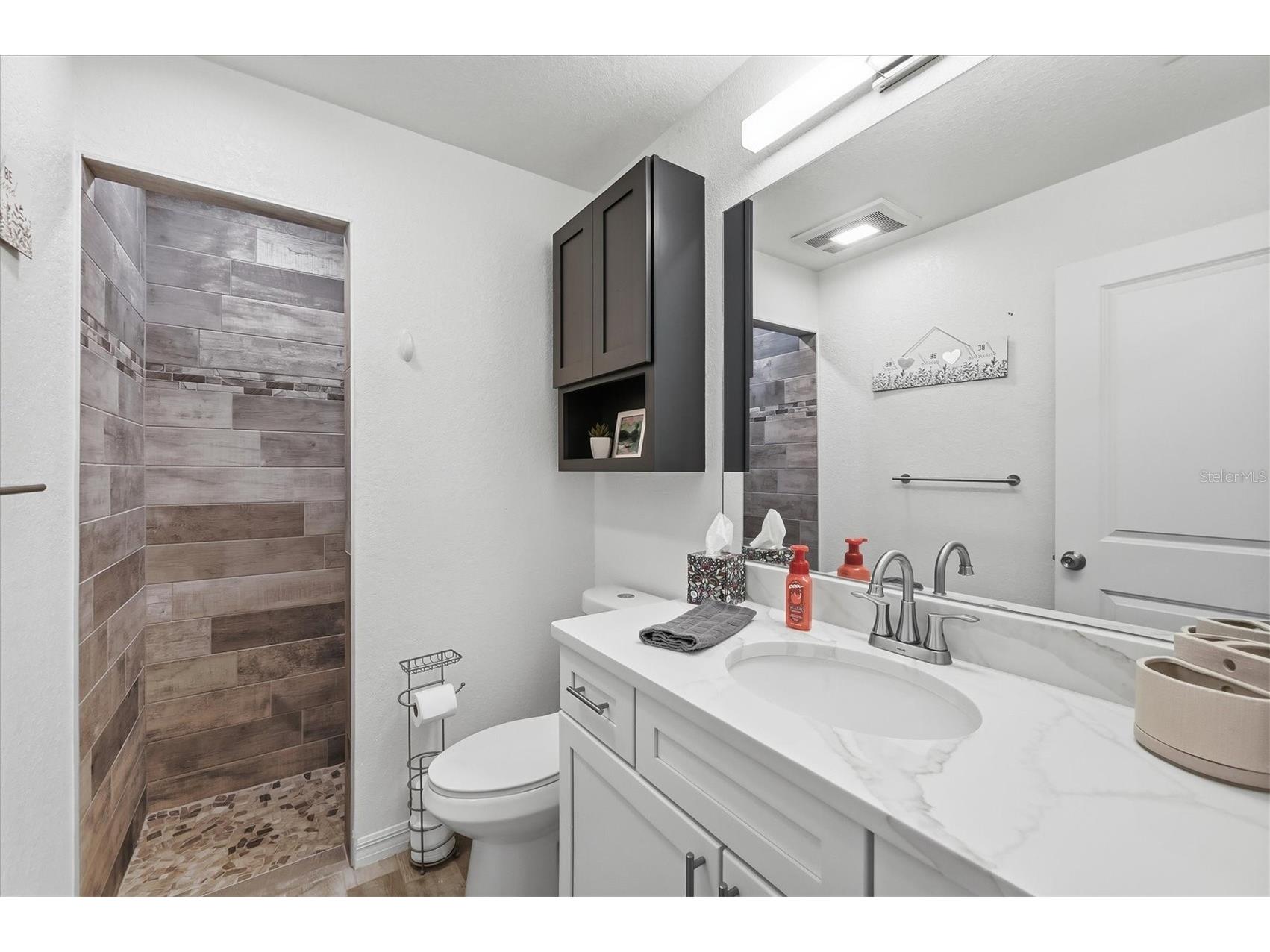 10300 Sandrift Avenue Englewood FL 34224 D6145875 image24