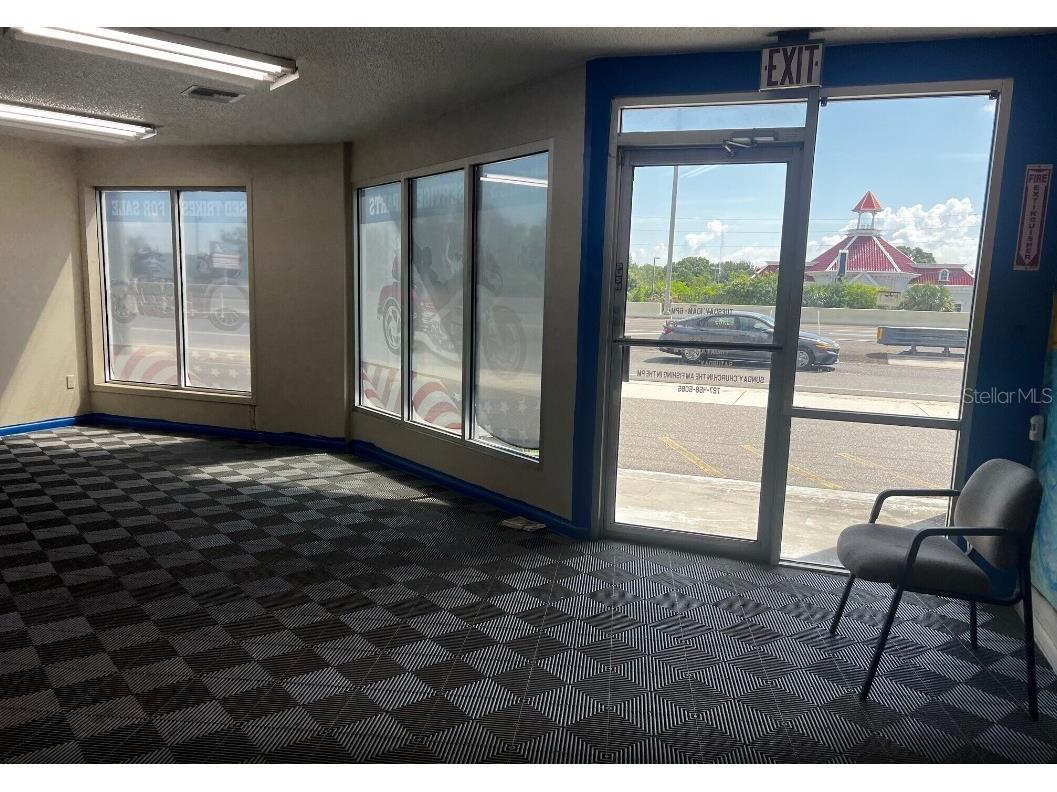 10300 Us Highway 19 N Pinellas Park FL 33782 TB8526563 image8