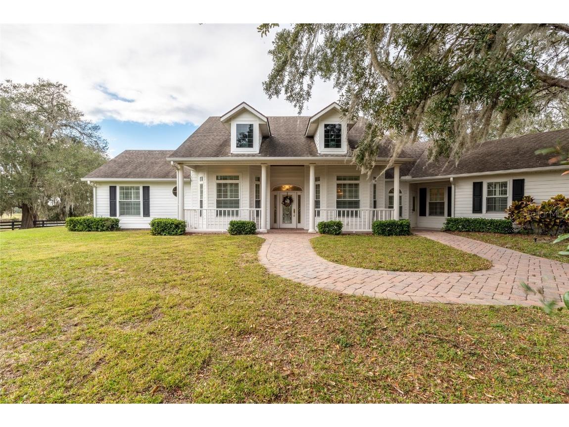 10301 Phoenix Lane Howey In The Hills FL 34737 G5063362 image1