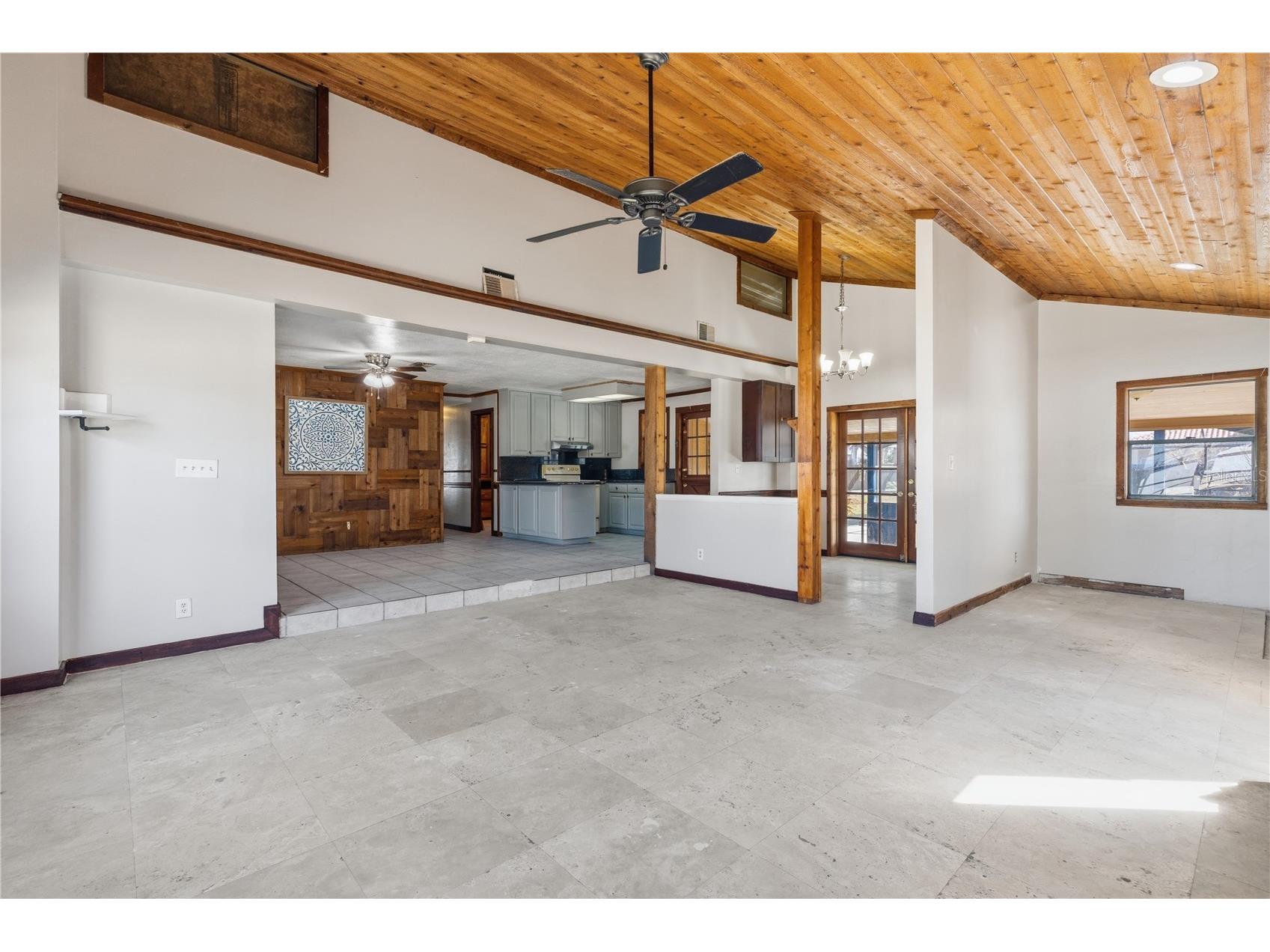 10301 Trail Ridge Lane Tampa FL 33624 TB8468159 image13