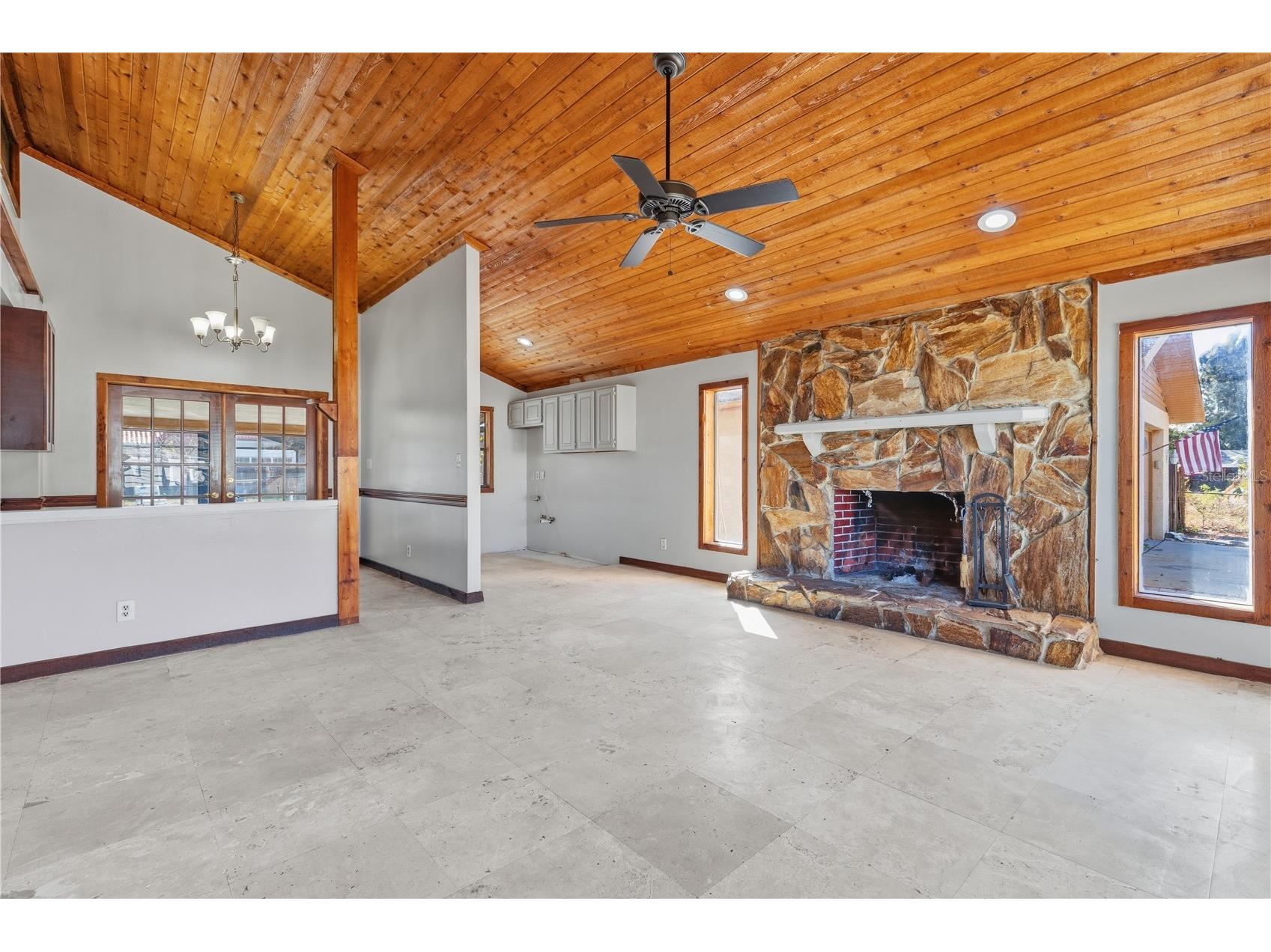 10301 Trail Ridge Lane Tampa FL 33624 TB8468159 image4