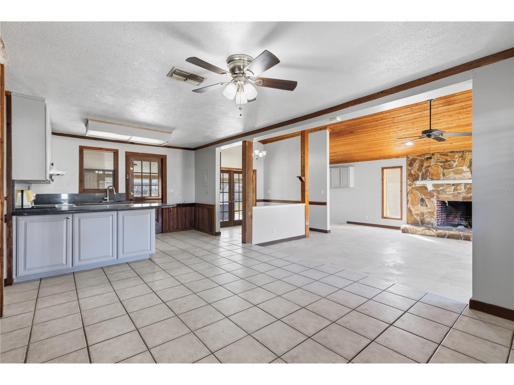 10301 Trail Ridge Lane Tampa FL 33624 TB8468159 image5