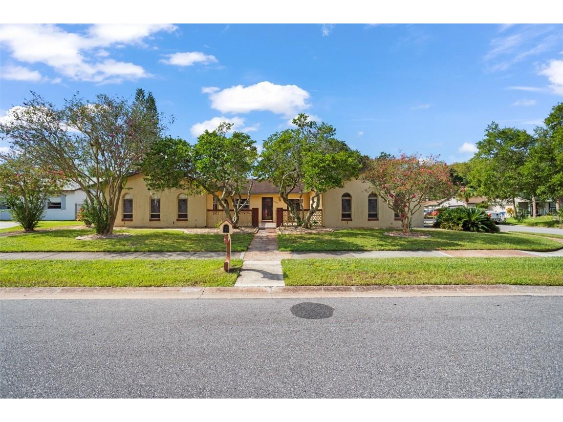 10302 Cedarhurst Avenue Orlando FL 32825 O6137865 image1