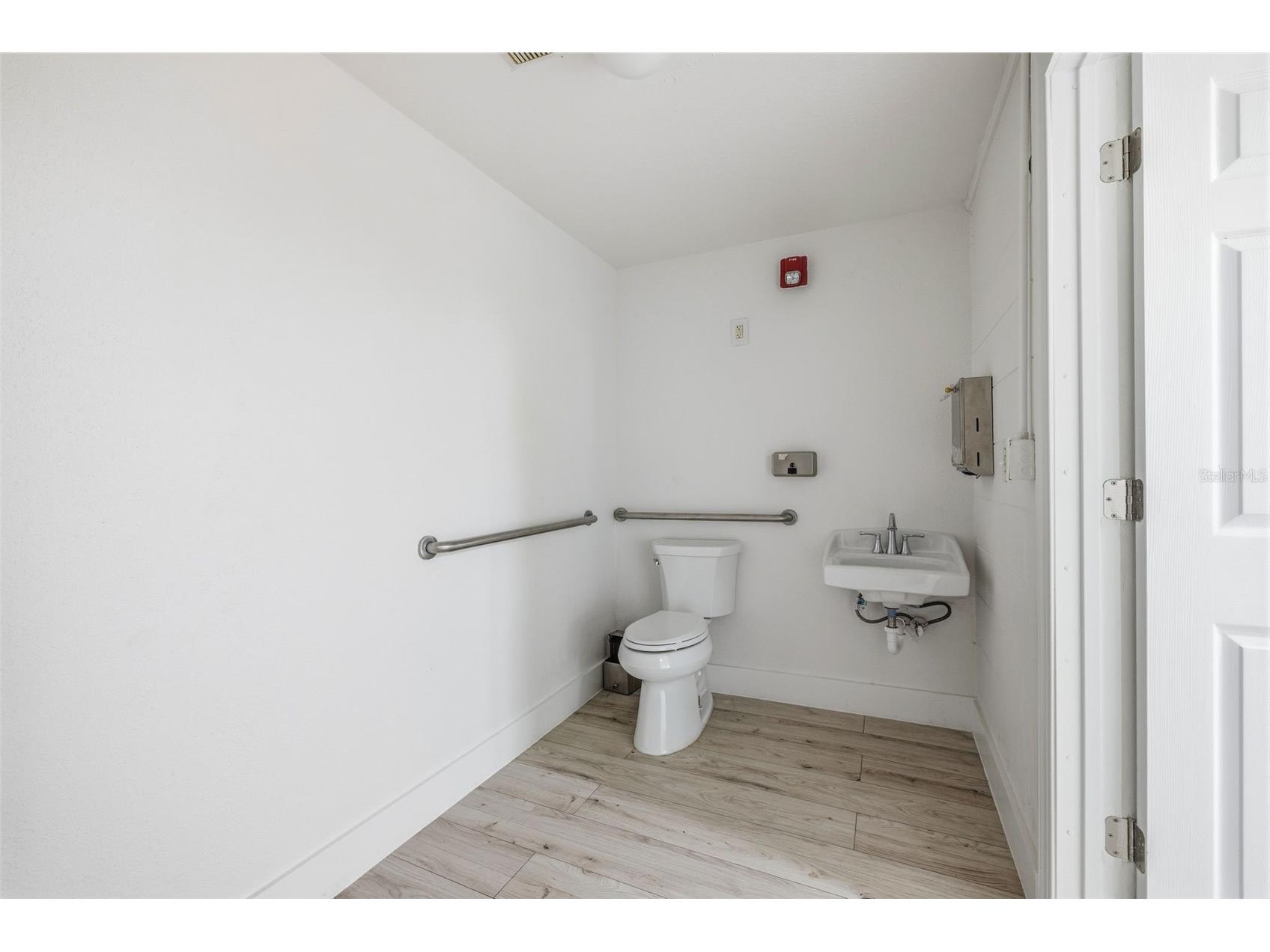 10302 N Nebraska Avenue Tampa FL 33612 TB8511952 image23