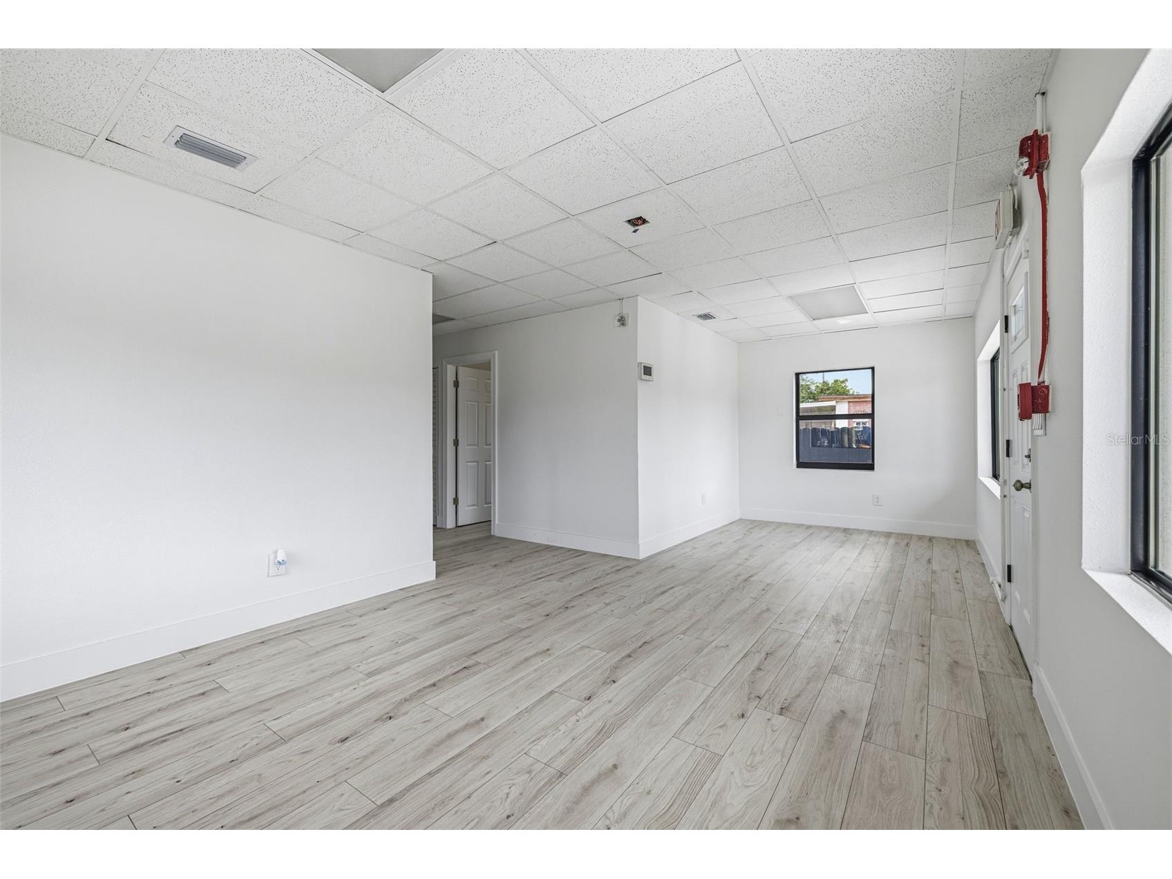 10302 N Nebraska Avenue Tampa FL 33612 TB8511952 image6
