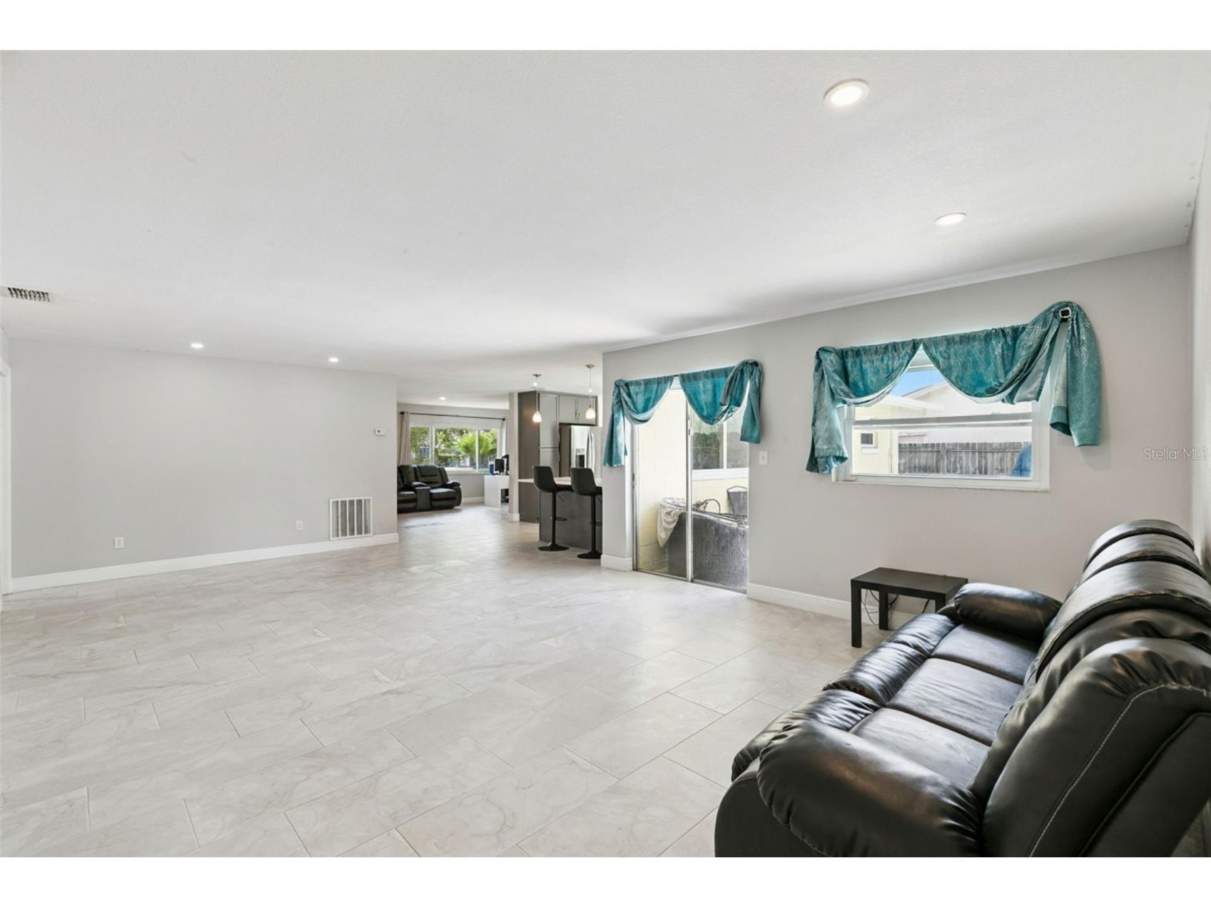 10303 Bridlewood Avenue Orlando FL 32825 O6410063 image27