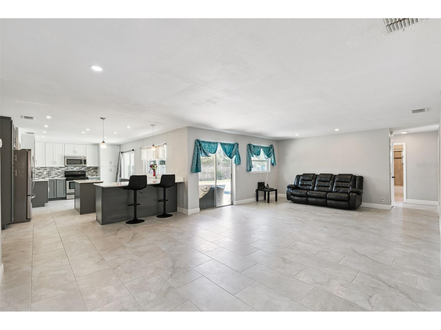 10303 Bridlewood Avenue Orlando FL 32825 O6410063 image8