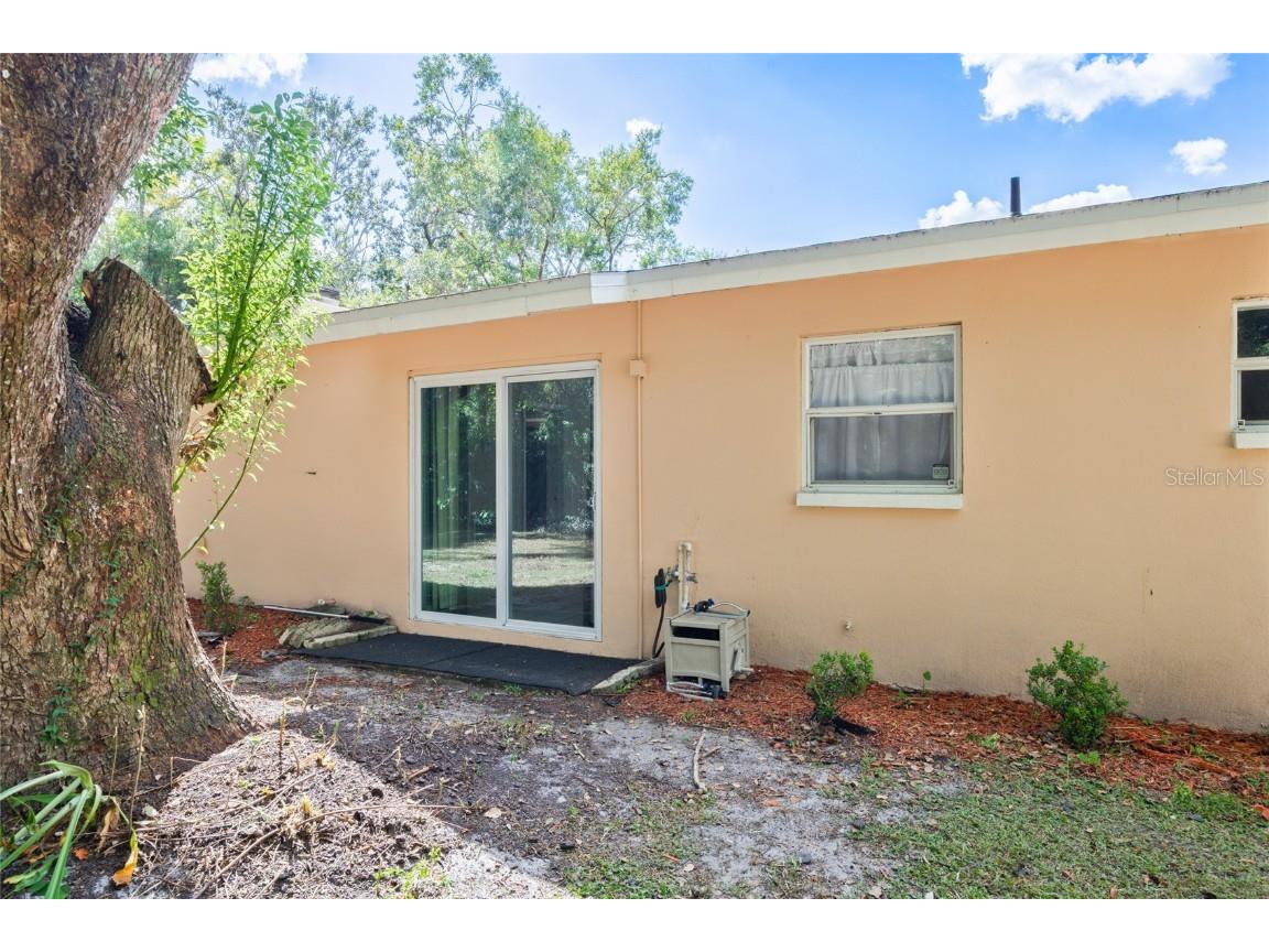 10303 N Myrtle Street Tampa FL 33617 TB8440636 image31