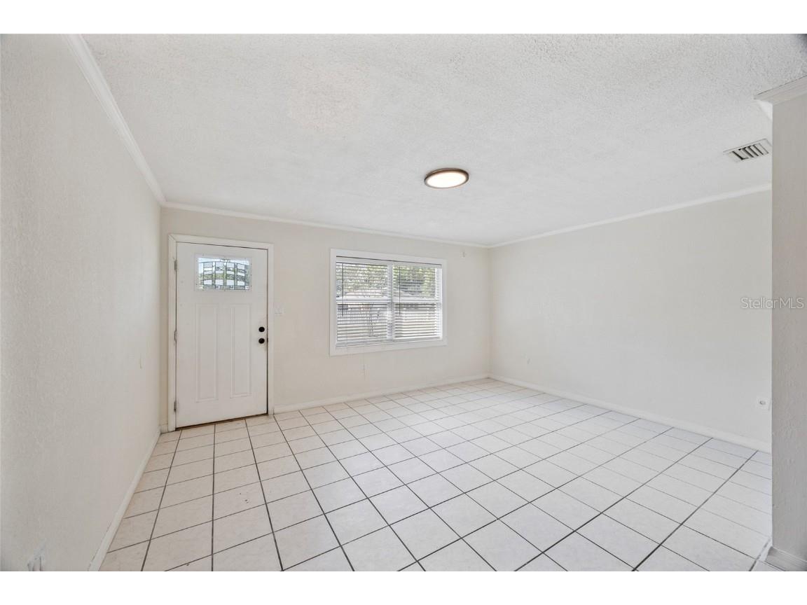 10303 N Myrtle Street Tampa FL 33617 TB8440636 image6